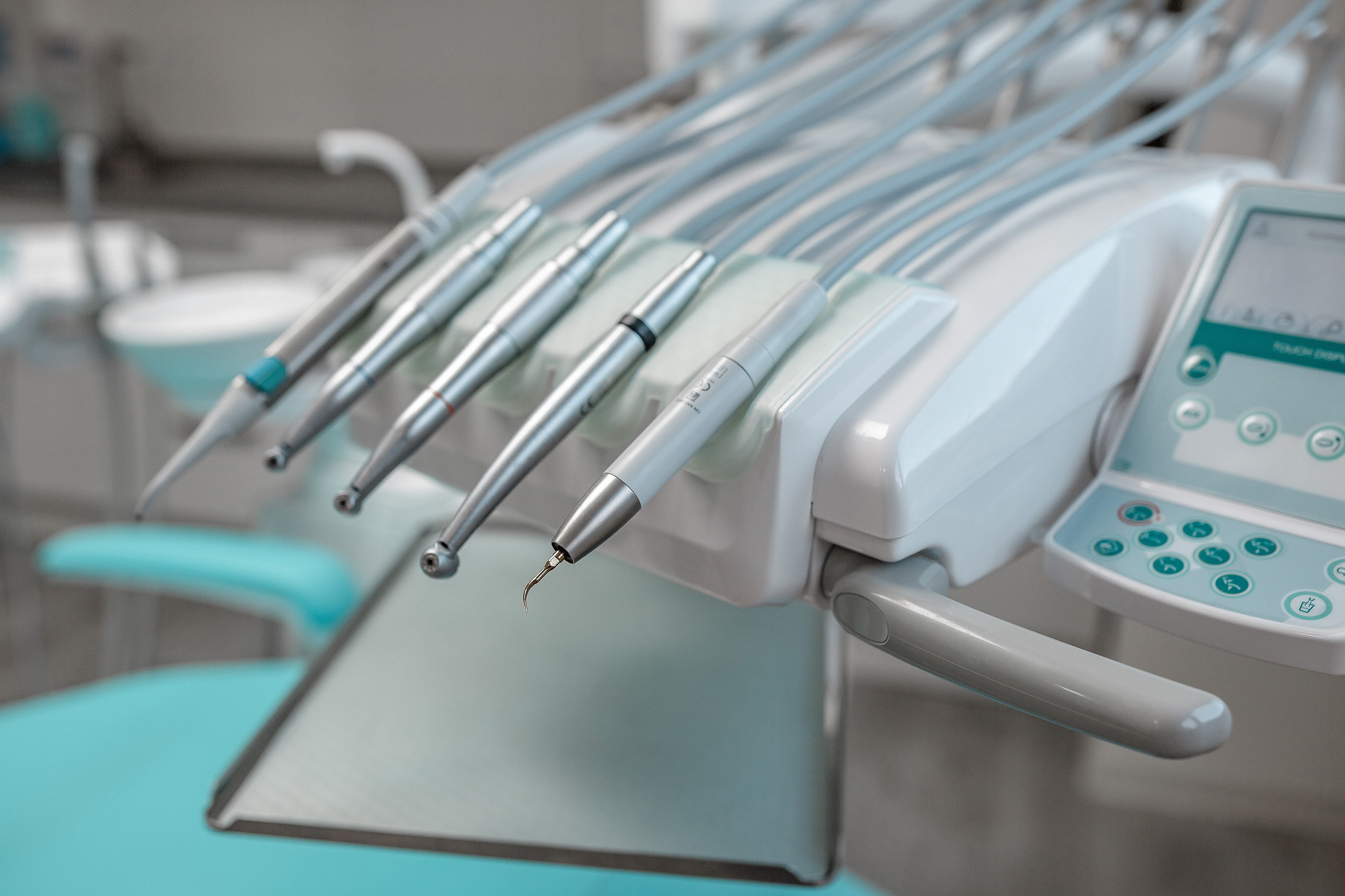 Съёмка оборудования стоматологической клиники OptimaStom. Прага, Чехия