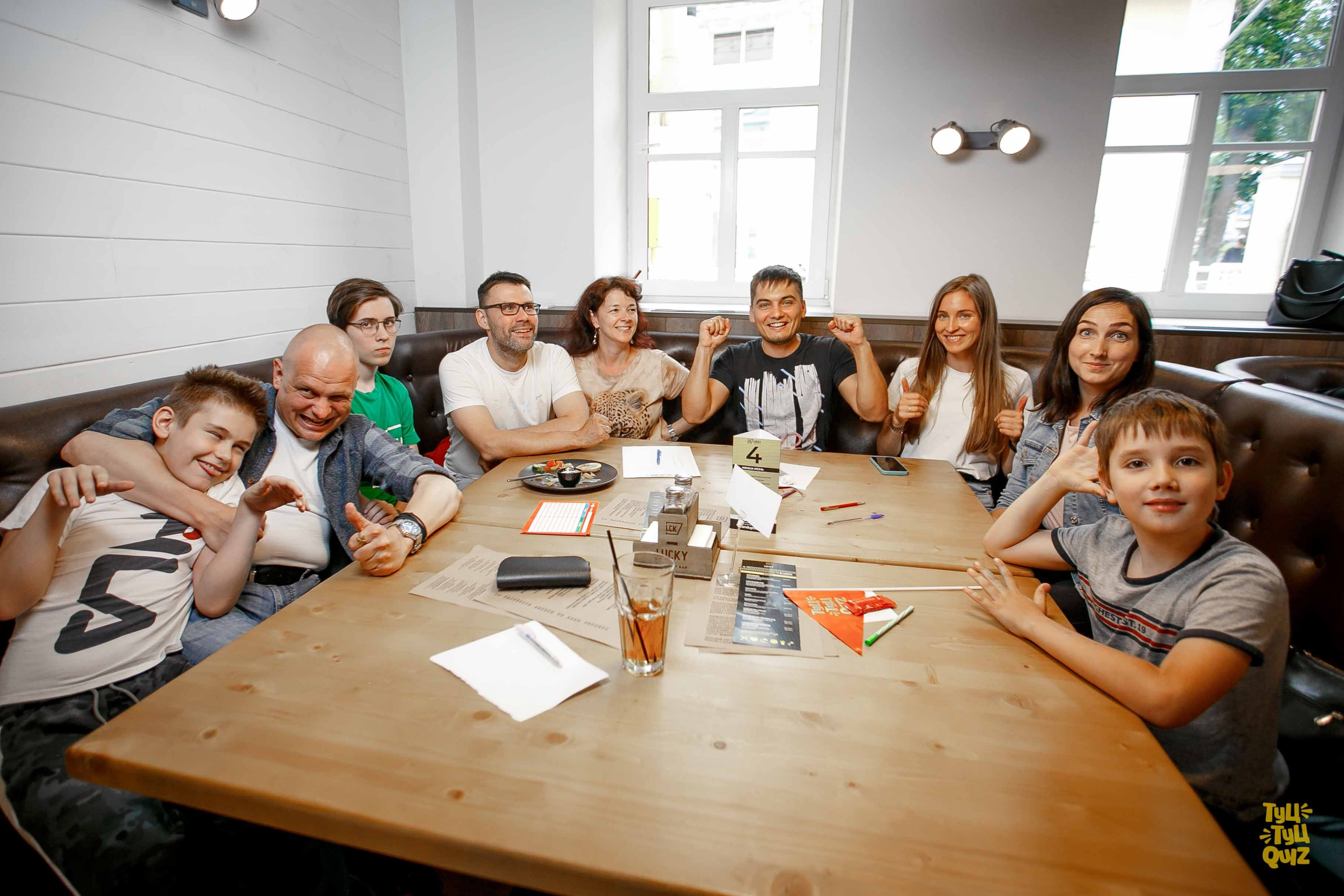 Туц туц квиз. Ваш репортажный фотограф Артемий Антонов