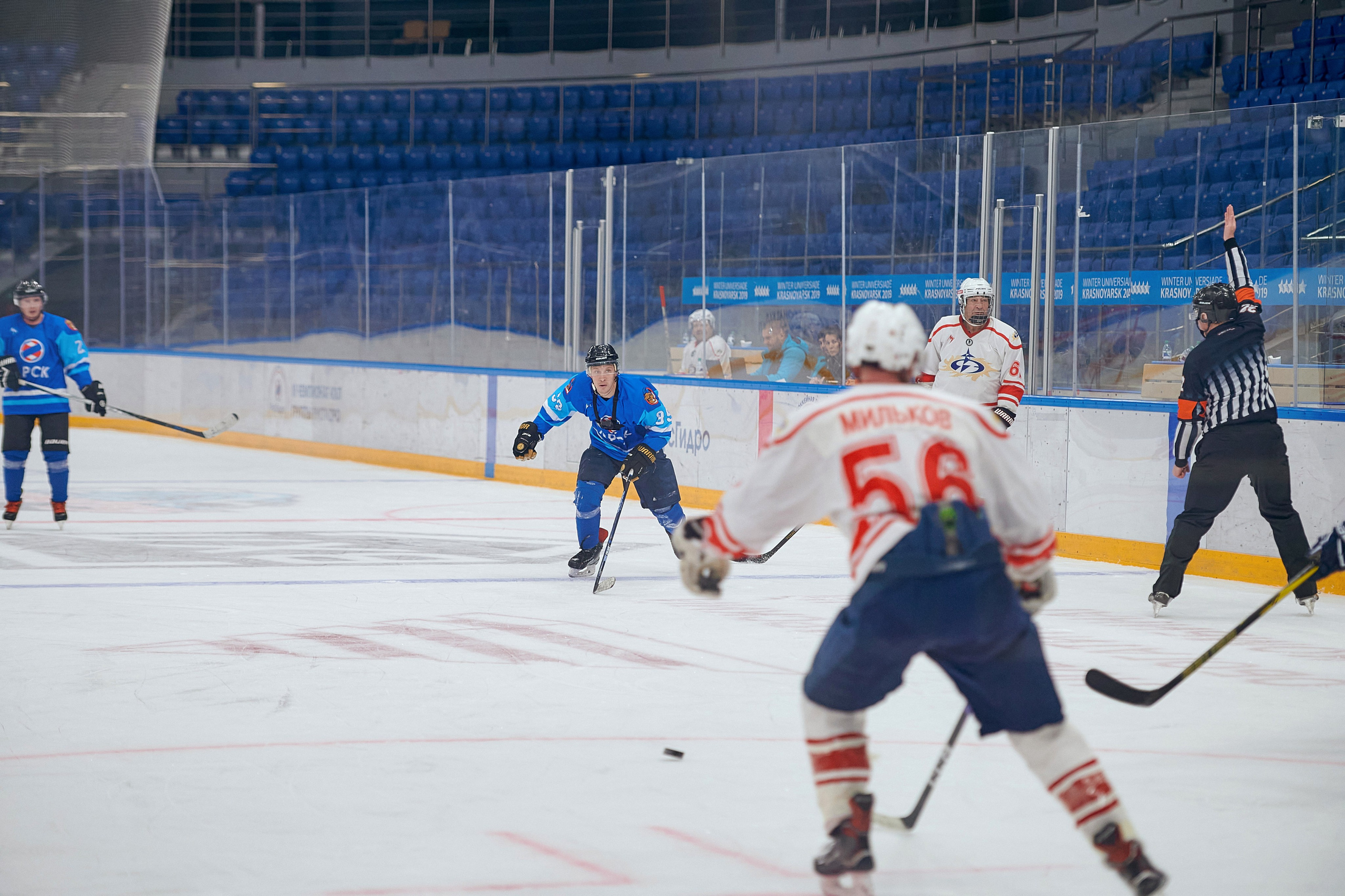 Портфолио репортажной фотосъёмки: Кристалл арена — Хоккей — РусГидро. Фотограф Яковлев Роман — Красноярск