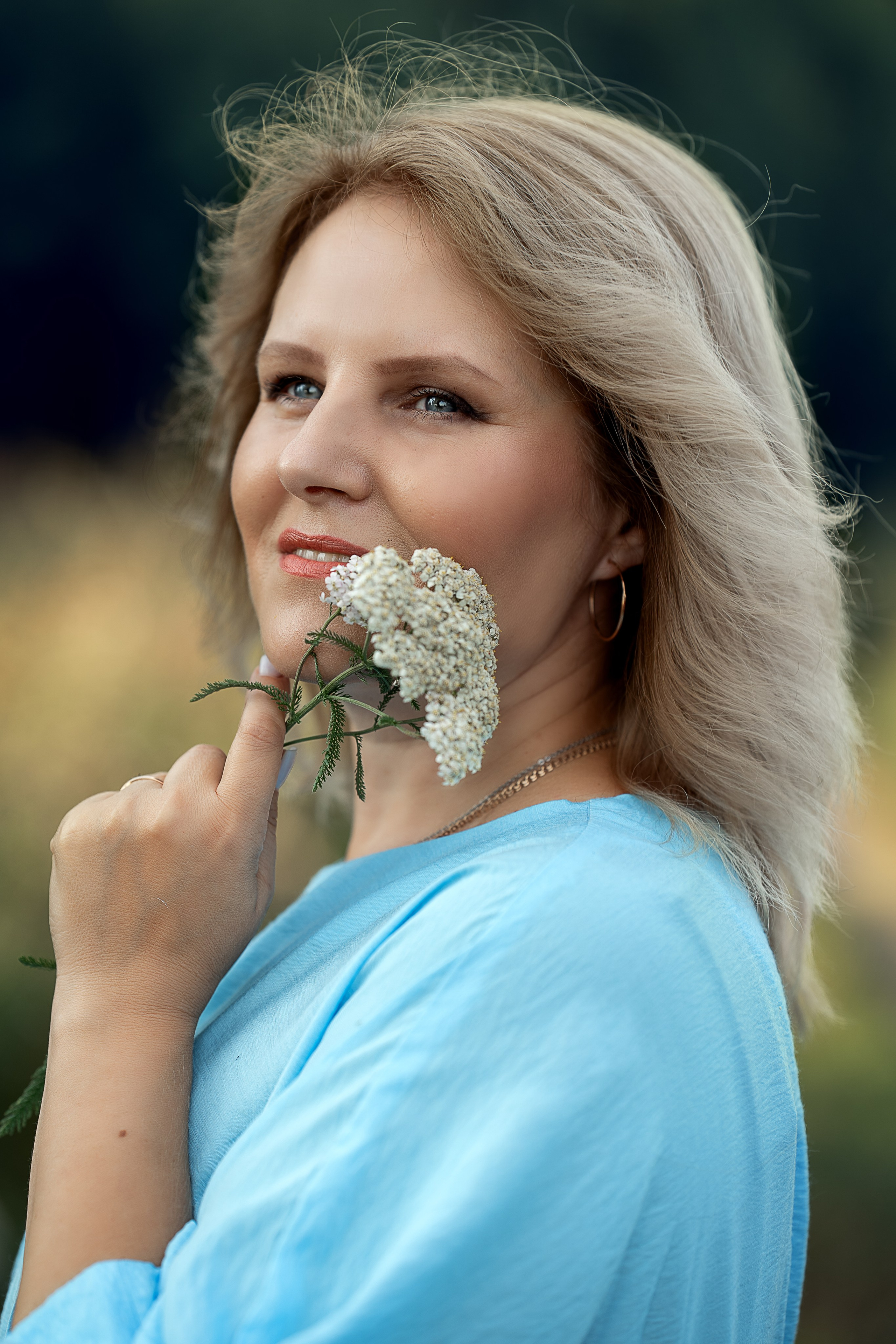 Александра. Главная