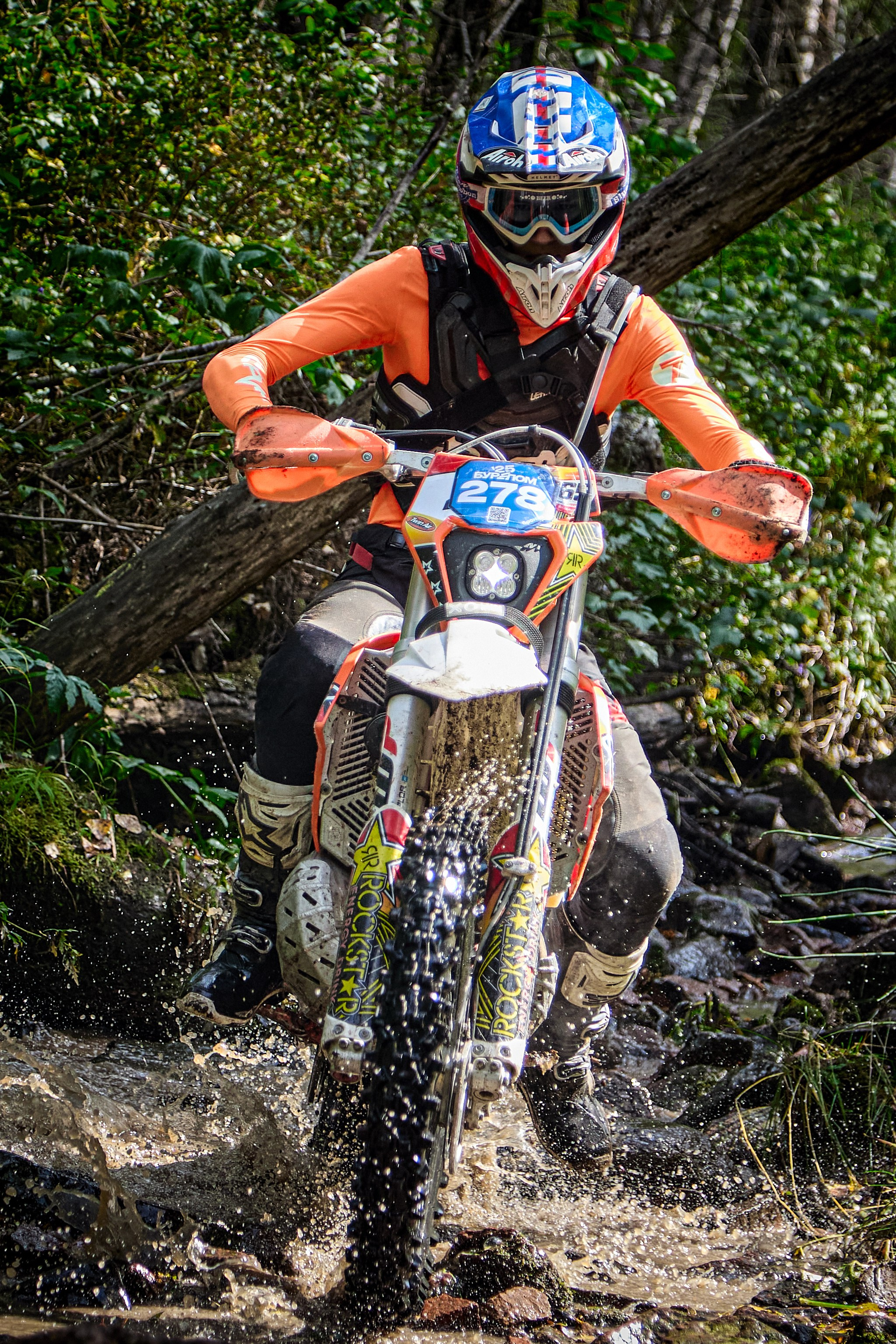 БУРЕЛОМ 2025 чемпионат Сибири по Эндуро. Фотограф Москва Concerts photo / Fashion photо