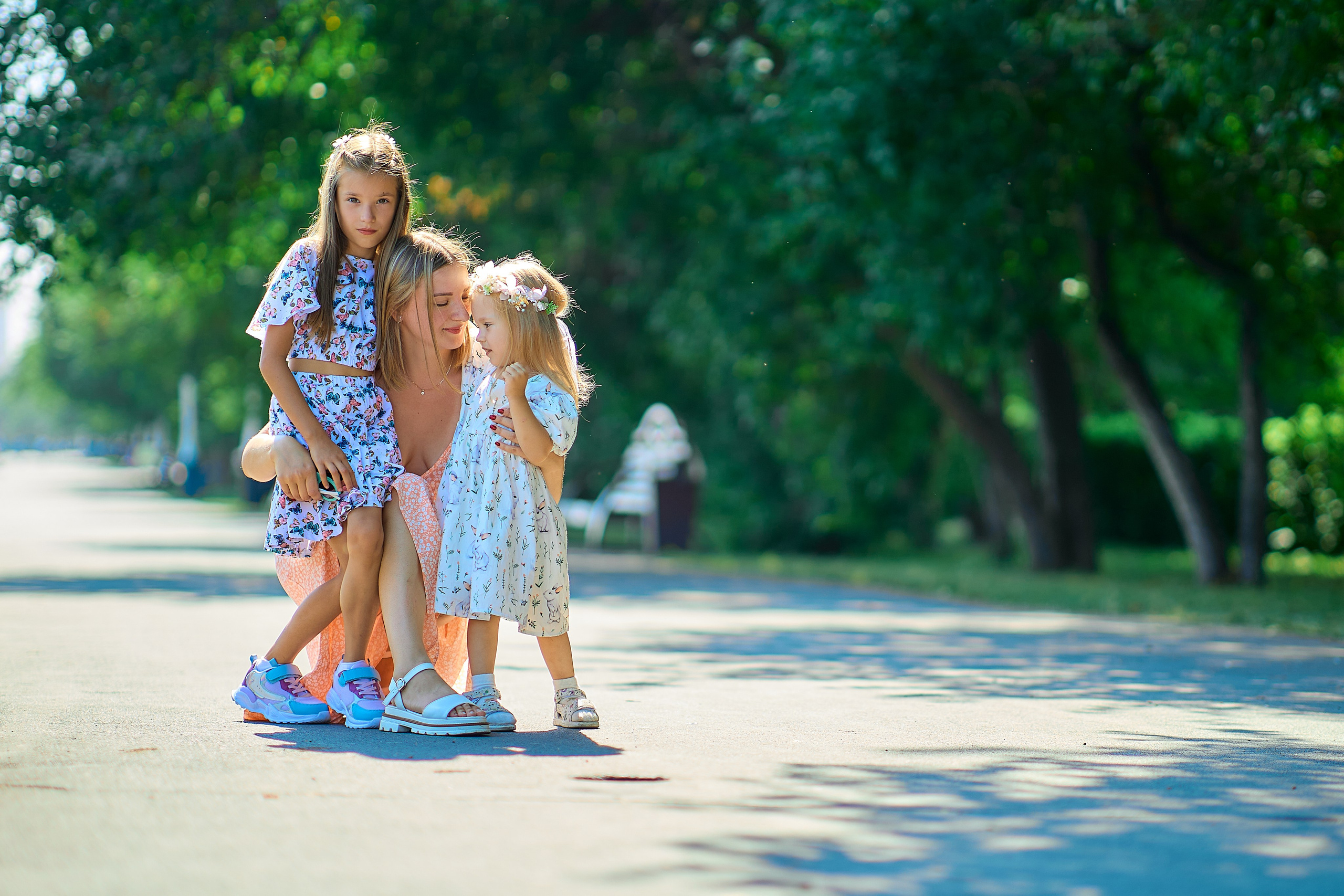 Летняя семейная фотосессия на улице. Любовь Гальцова — свадебный, семейный, детский фотограф в городе Кемерово и Кемеровской области