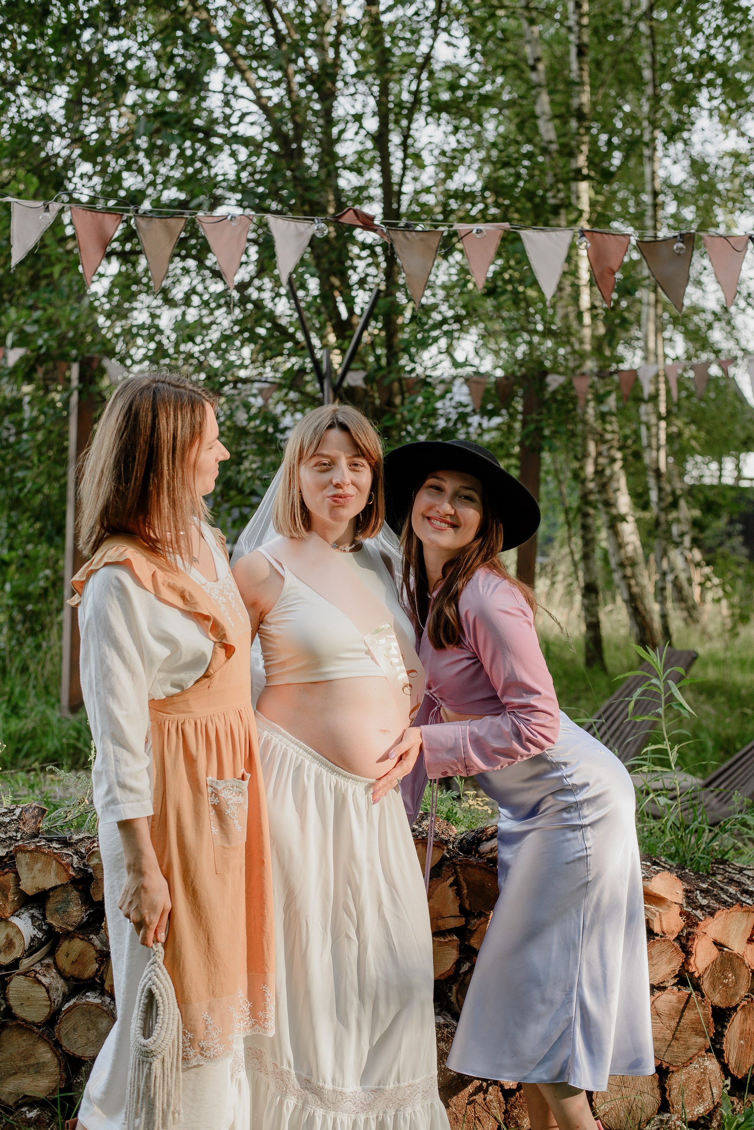 Девичник. Дина — ваш фотограф в Коломне и Москве. Живые портреты, любимые люди, важные события. Всё, что хочется помнить