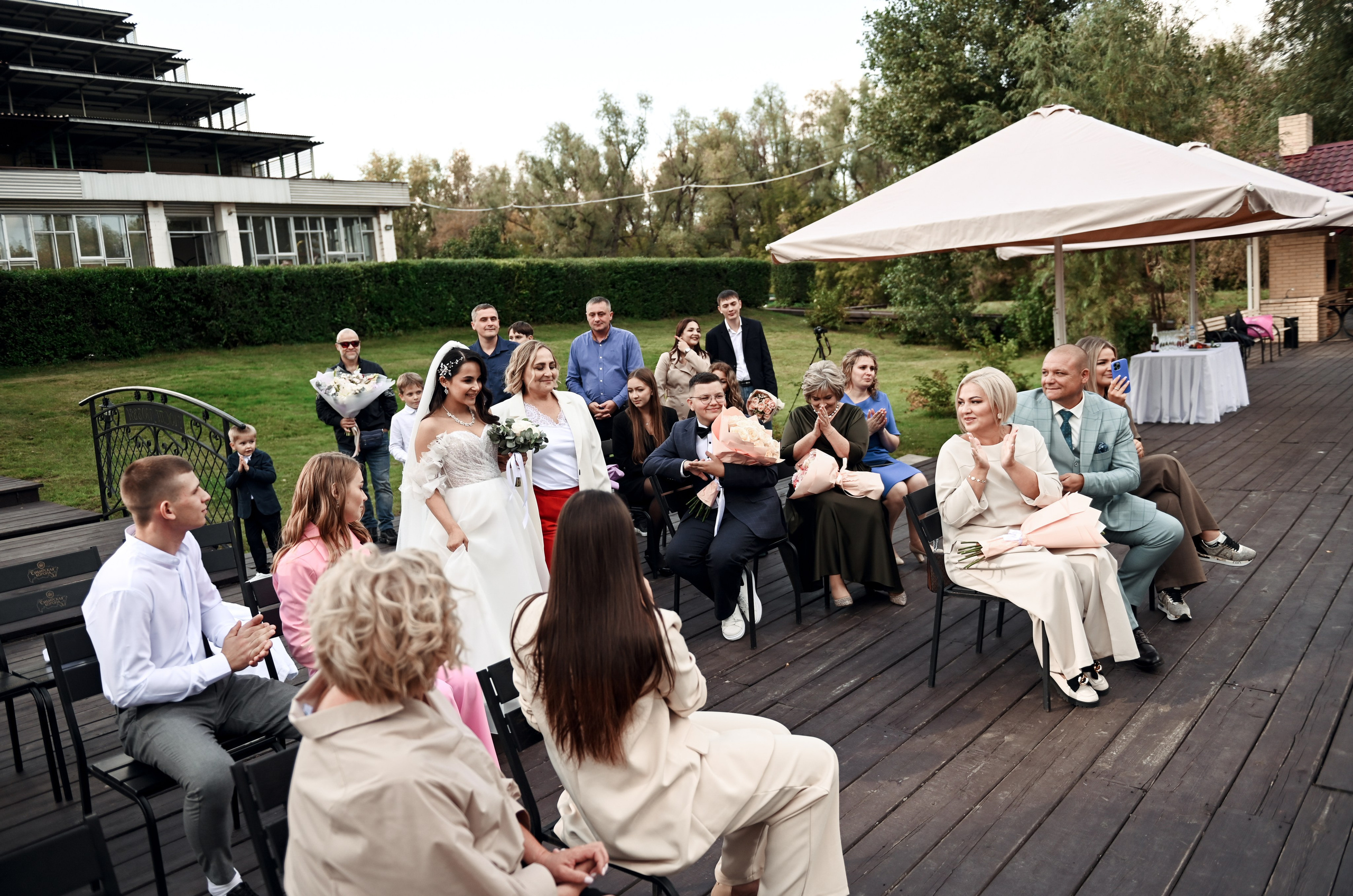 Шикарные ребята Владислав и Анастасия. Свадебный, семейный, детский, контент фотограф в Омске Максим Ильин