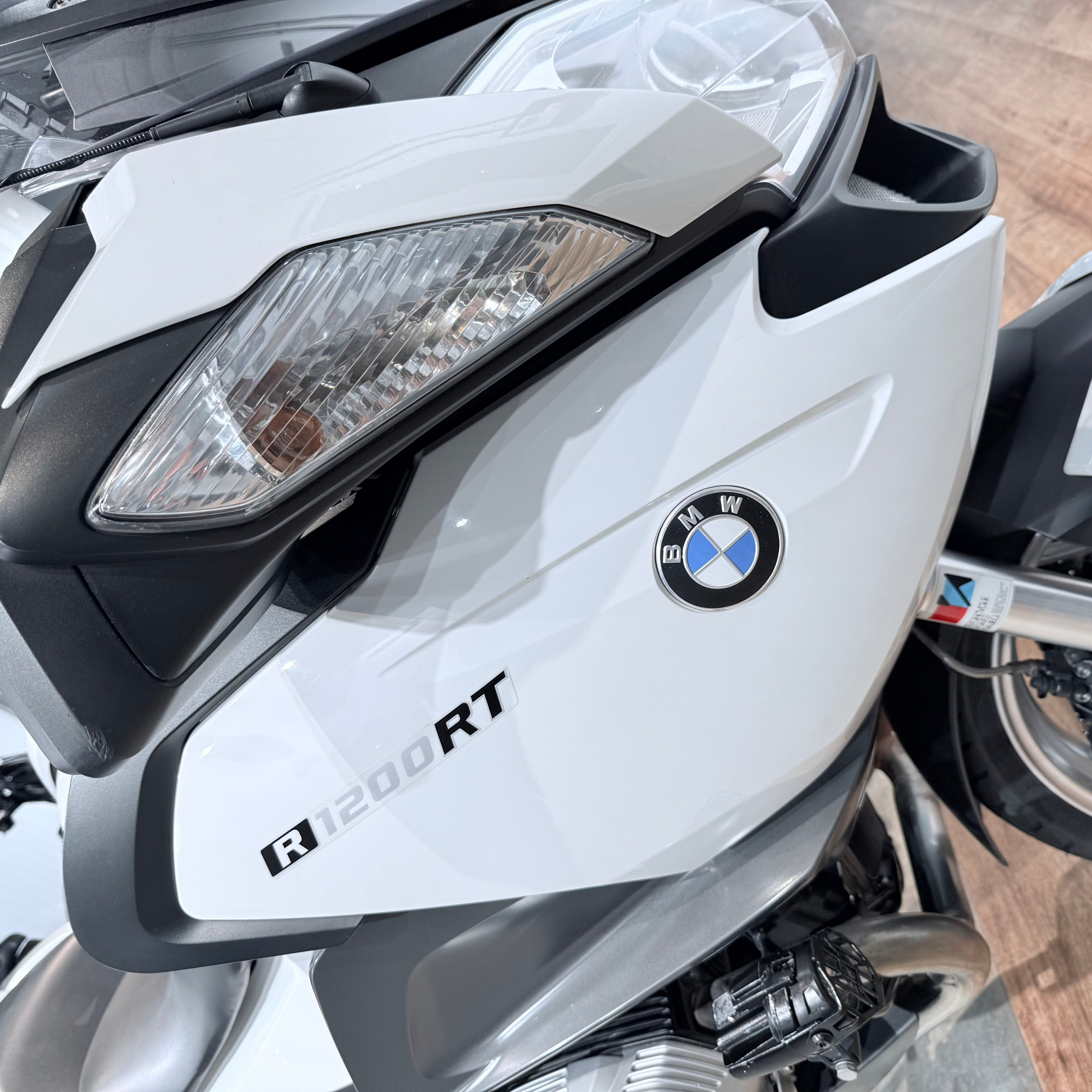 2011 ВМW R1200RТ Alpine White. Hello Davidson, Москва. Только хорошие мотоциклы…