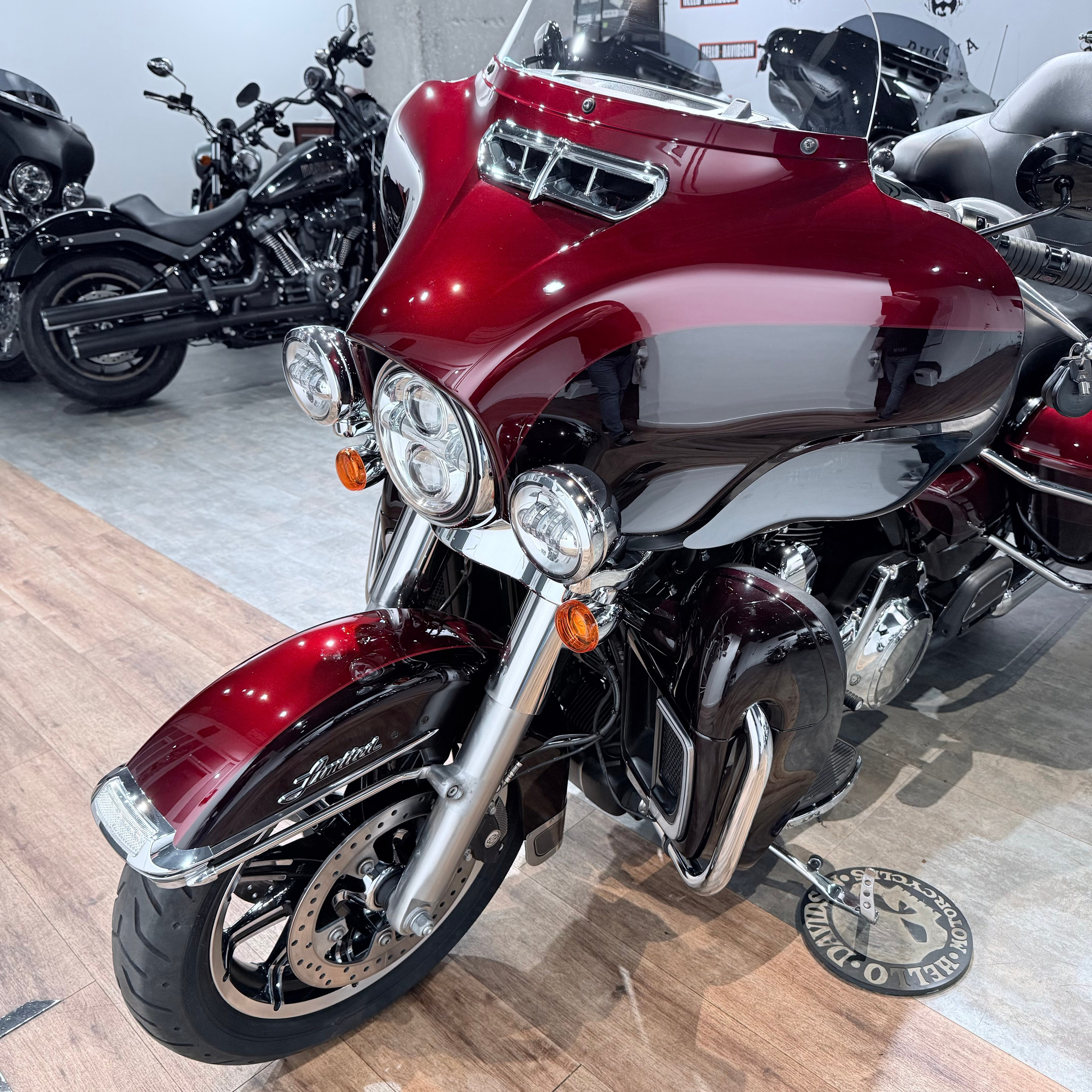 2015 Electra Glidе Ultrа Limitеd 103 ABS Dark Сhеrry Реаrl. Hello Davidson, Москва. Только хорошие мотоциклы…