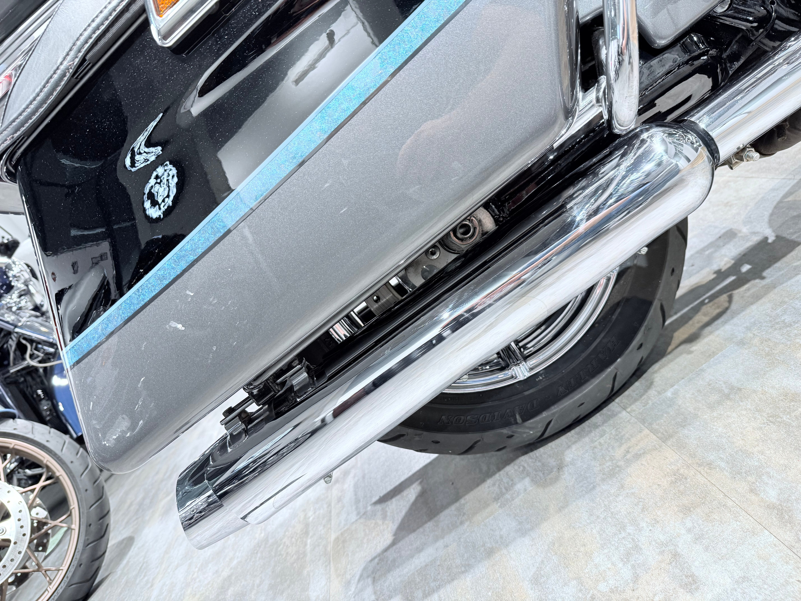 2015 CVO Limited (Carbon Charcoal). Hello Davidson, Москва. Только хорошие мотоциклы…