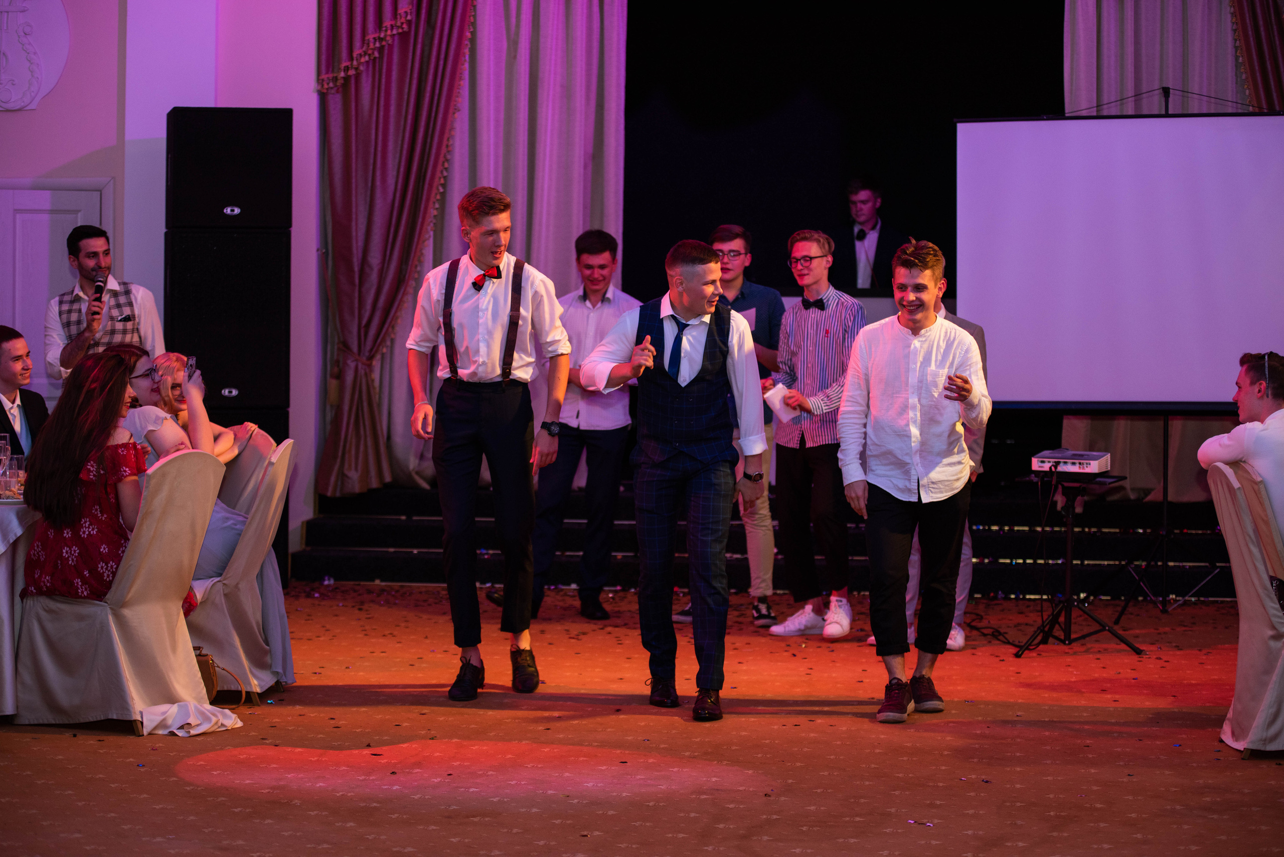 31 школа Выпускной 2019. Выпускные альбомы в Подольске Москве и МО