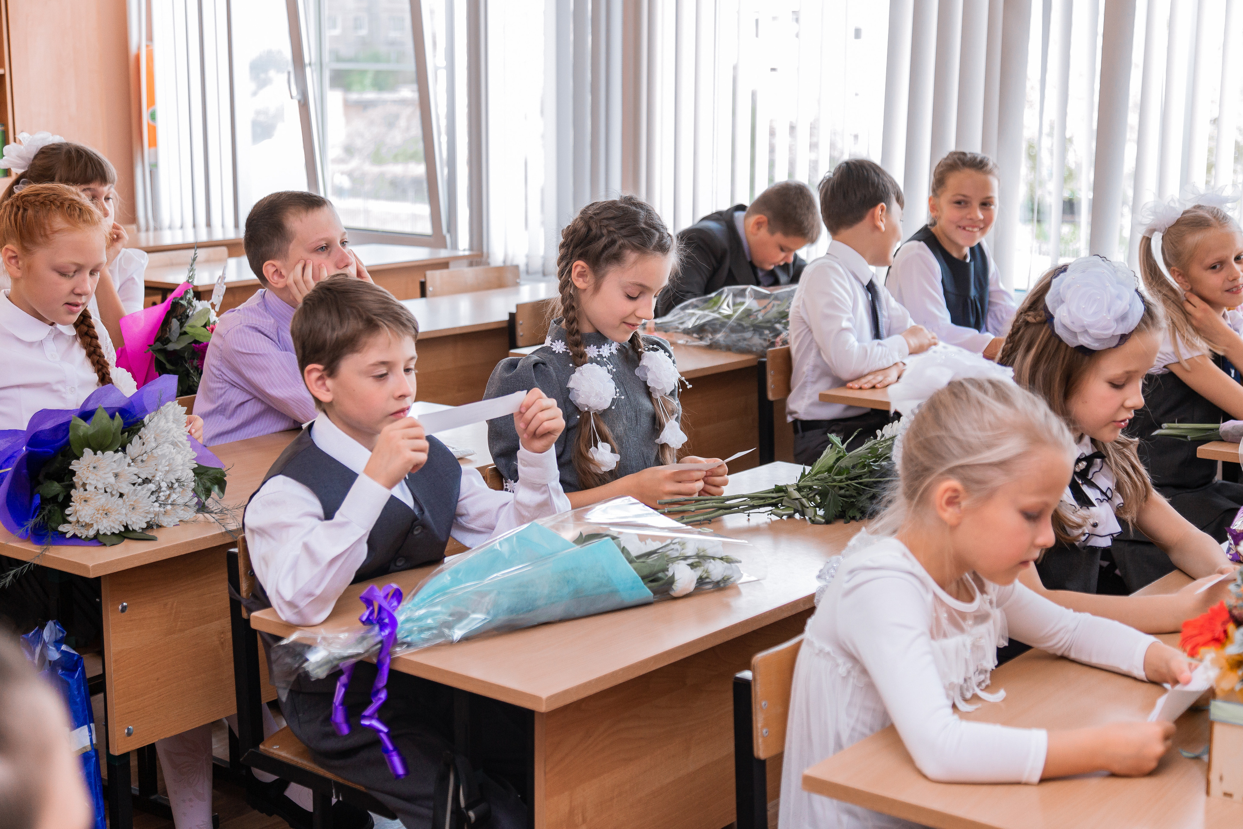 1 сентября для 4 класса. Выпускные альбомы в Подольске Москве и МО