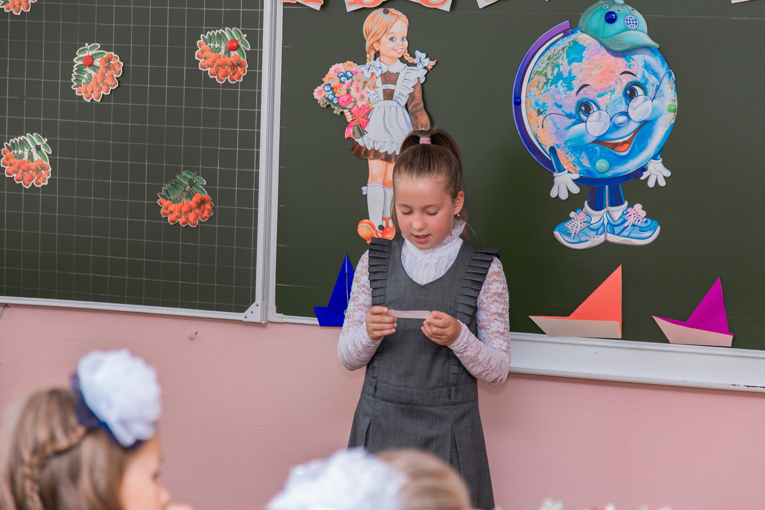 1 сентября для 4 класса. Выпускные альбомы в Подольске Москве и МО