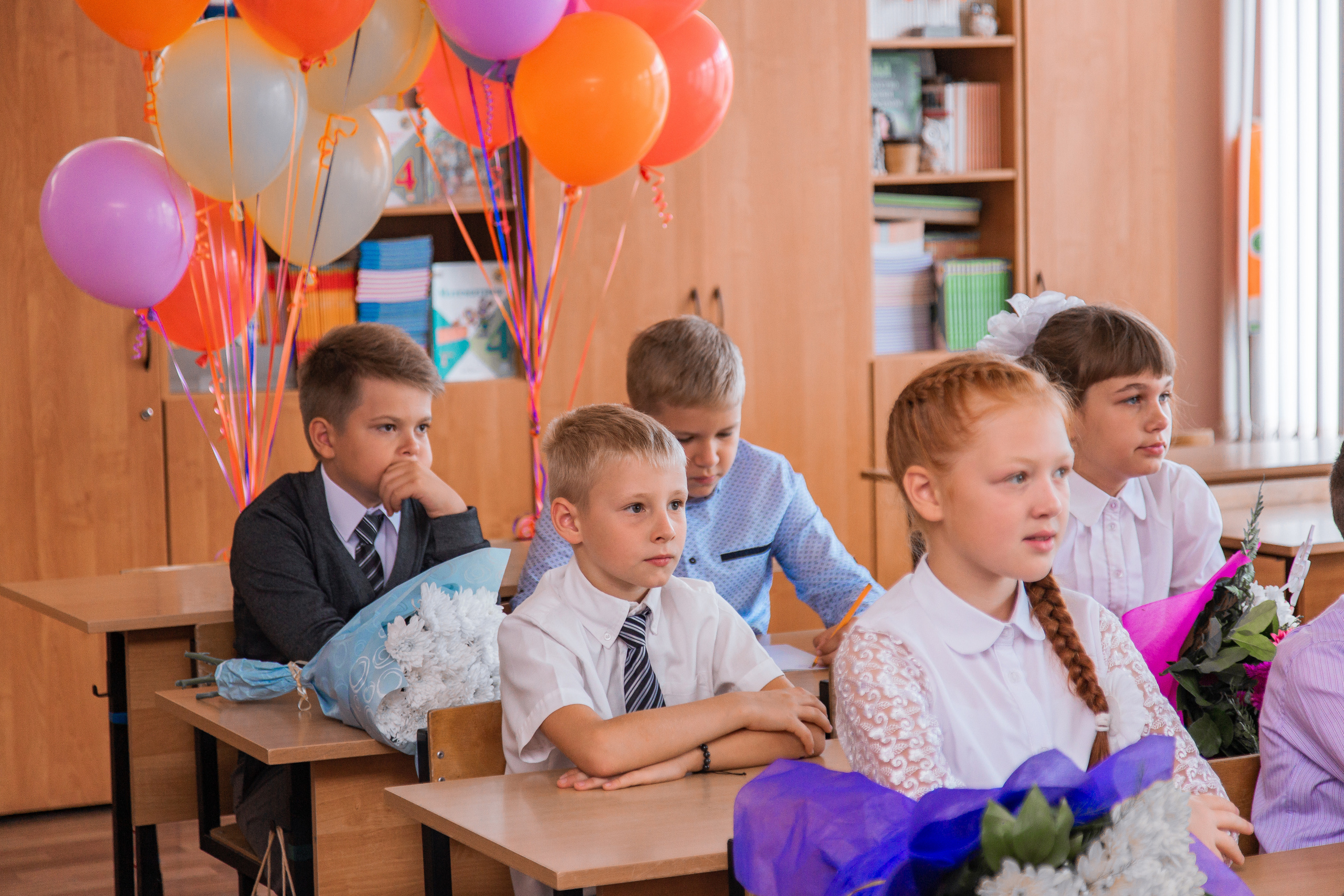 1 сентября для 4 класса. Выпускные альбомы в Подольске Москве и МО