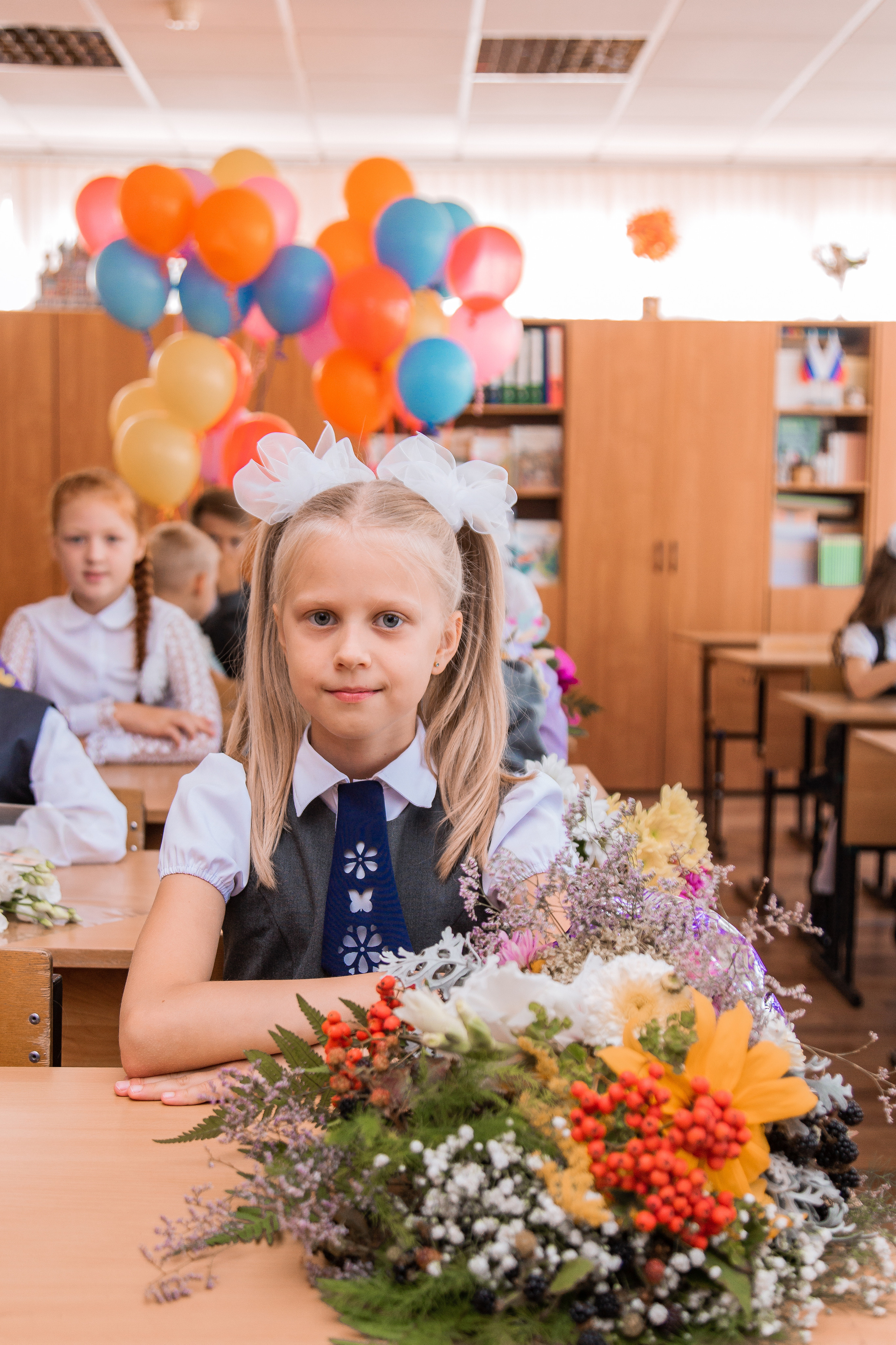 1 сентября для 4 класса. Выпускные альбомы в Подольске Москве и МО