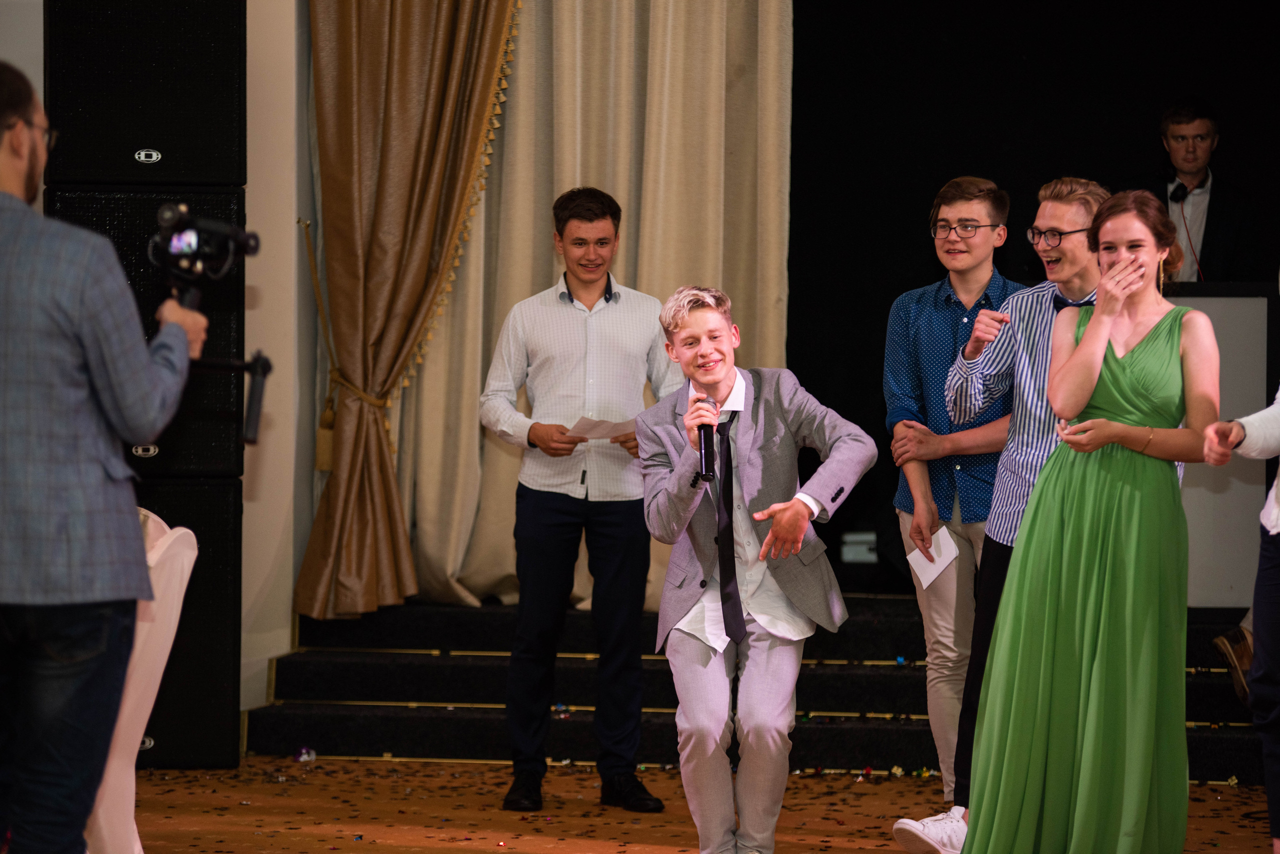 31 школа Выпускной 2019. Выпускные альбомы в Подольске Москве и МО