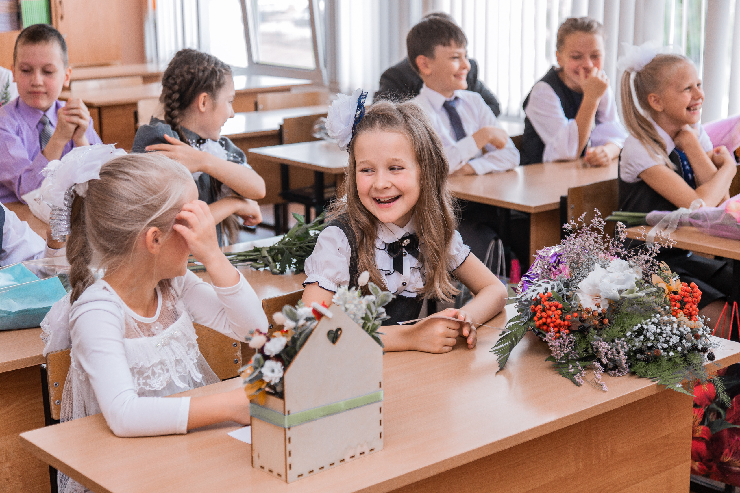 1 сентября для 4 класса. Выпускные альбомы в Подольске Москве и МО