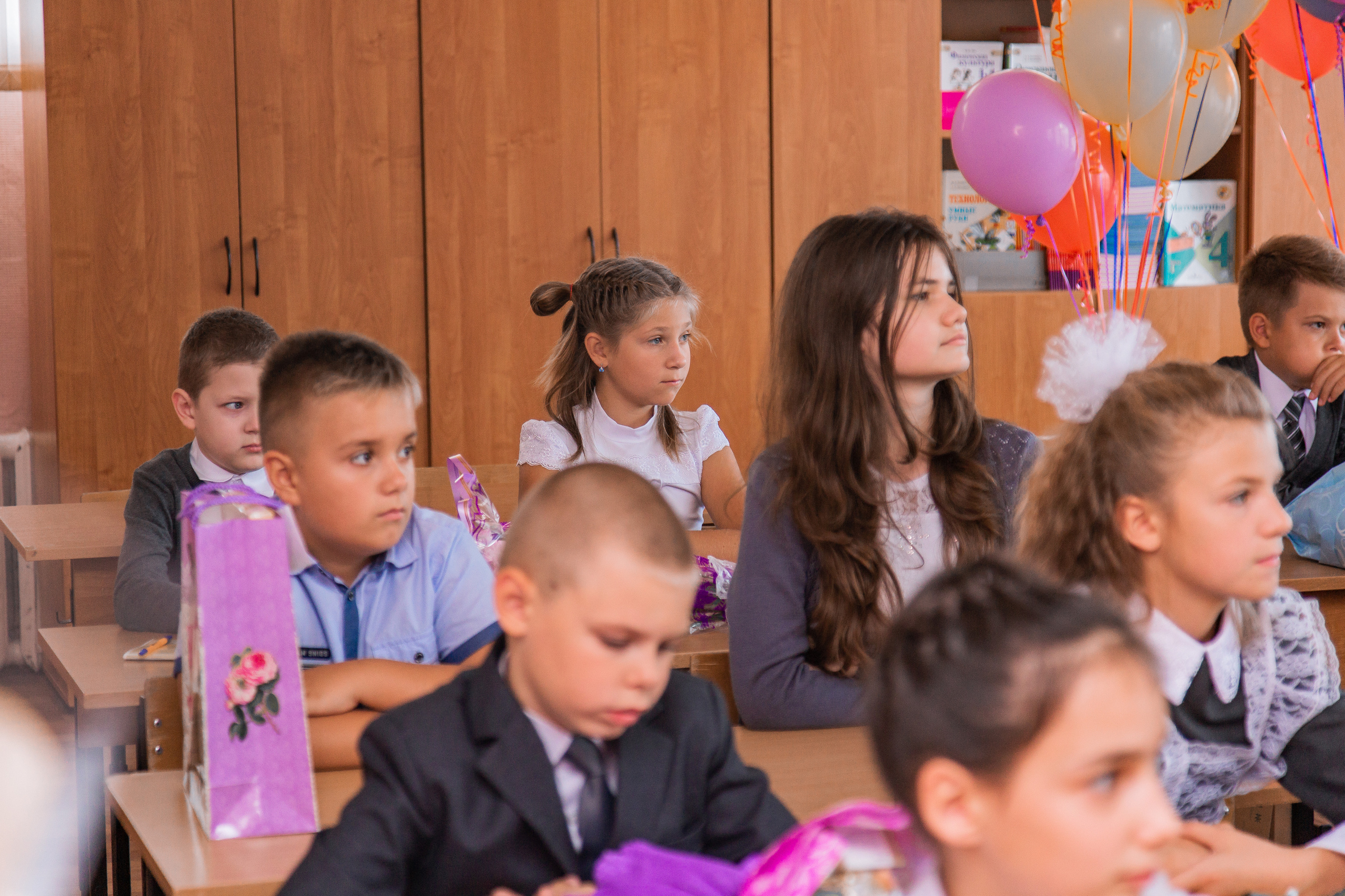 1 сентября для 4 класса. Выпускные альбомы в Подольске Москве и МО