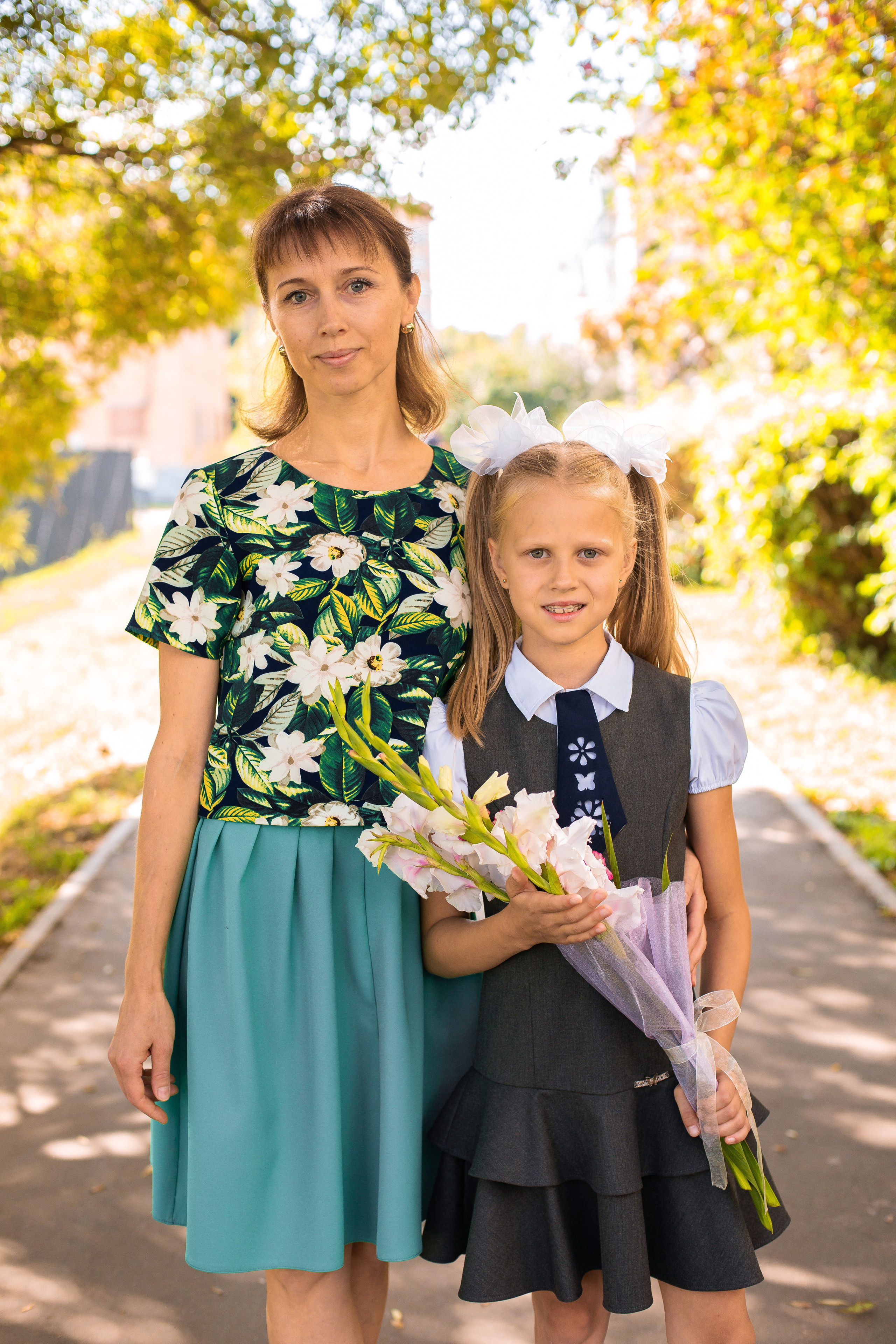 1 сентября для 4 класса. Выпускные альбомы в Подольске Москве и МО
