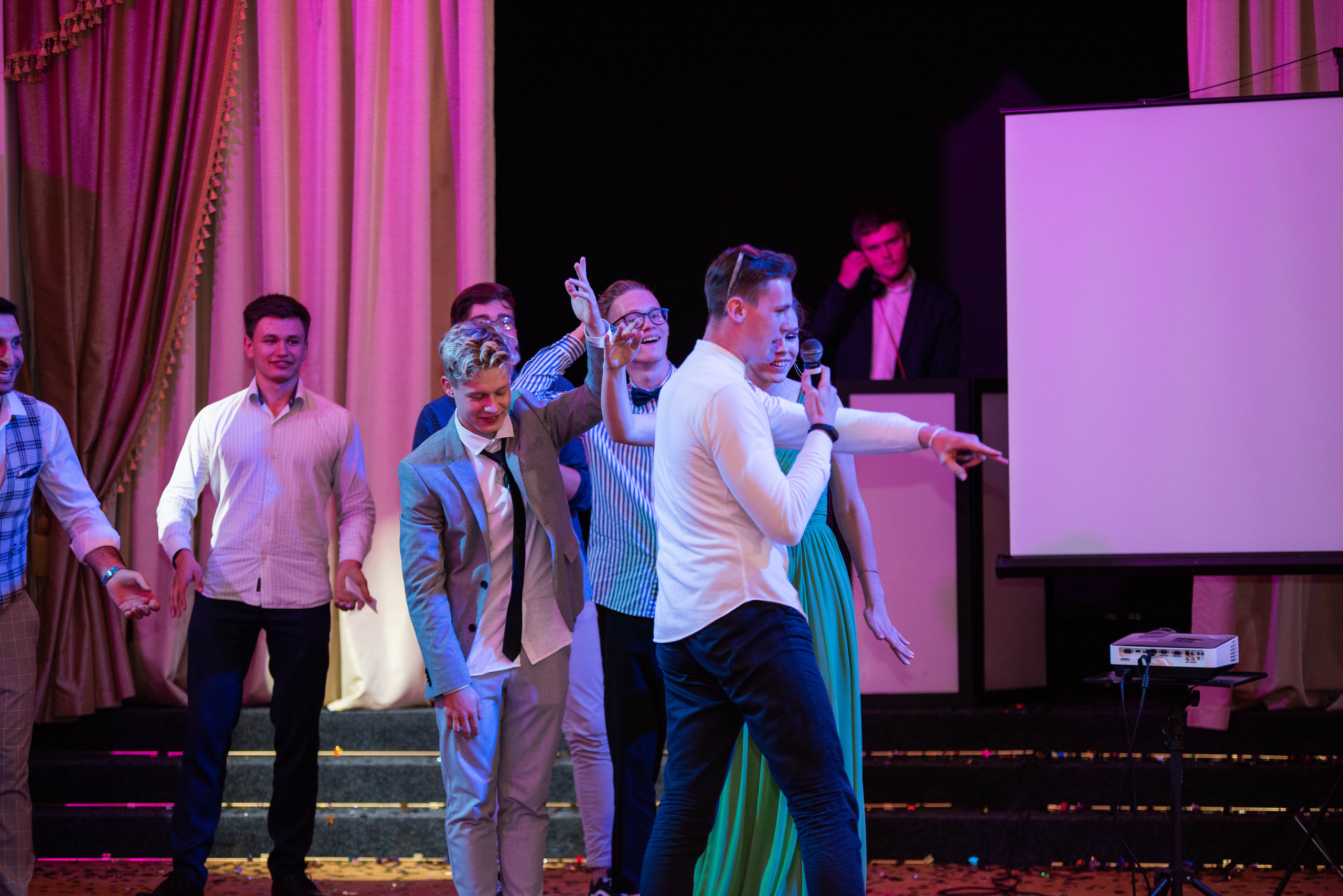 31 школа Выпускной 2019. Выпускные альбомы в Подольске Москве и МО