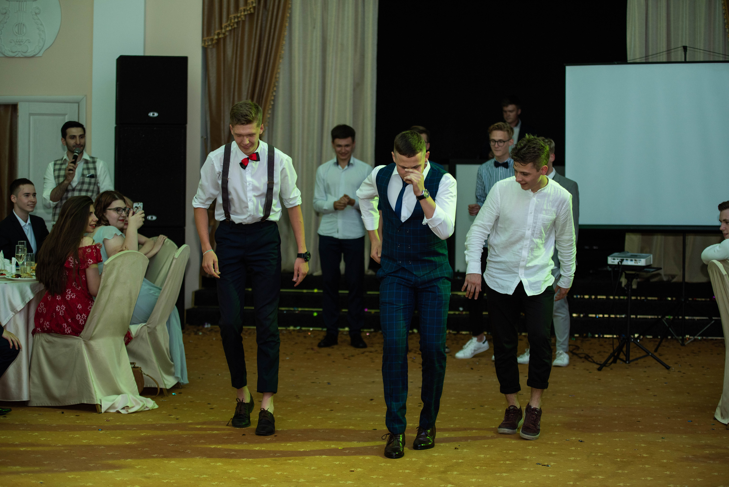 31 школа Выпускной 2019. Выпускные альбомы в Подольске Москве и МО