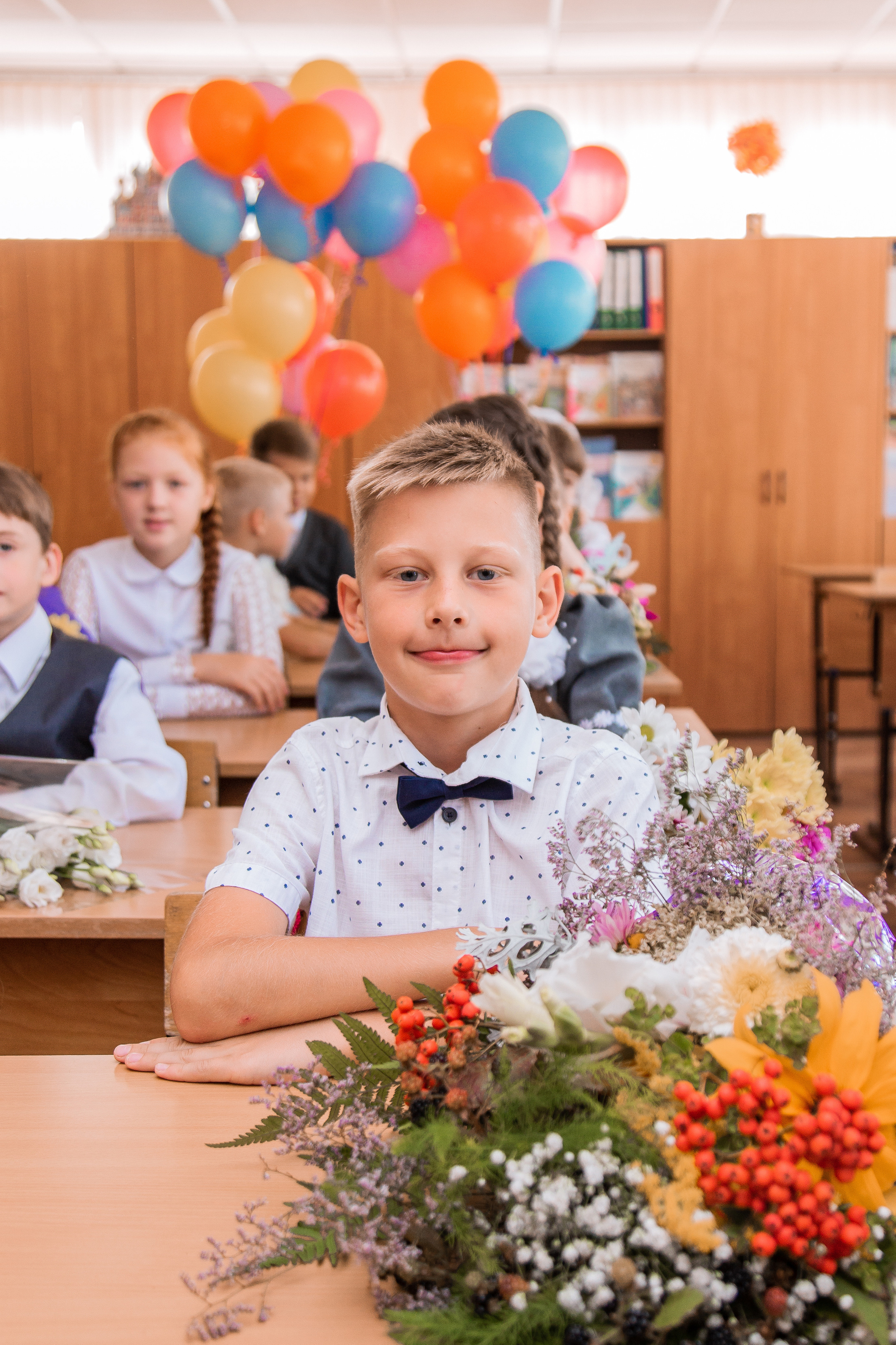 1 сентября для 4 класса. Выпускные альбомы в Подольске Москве и МО