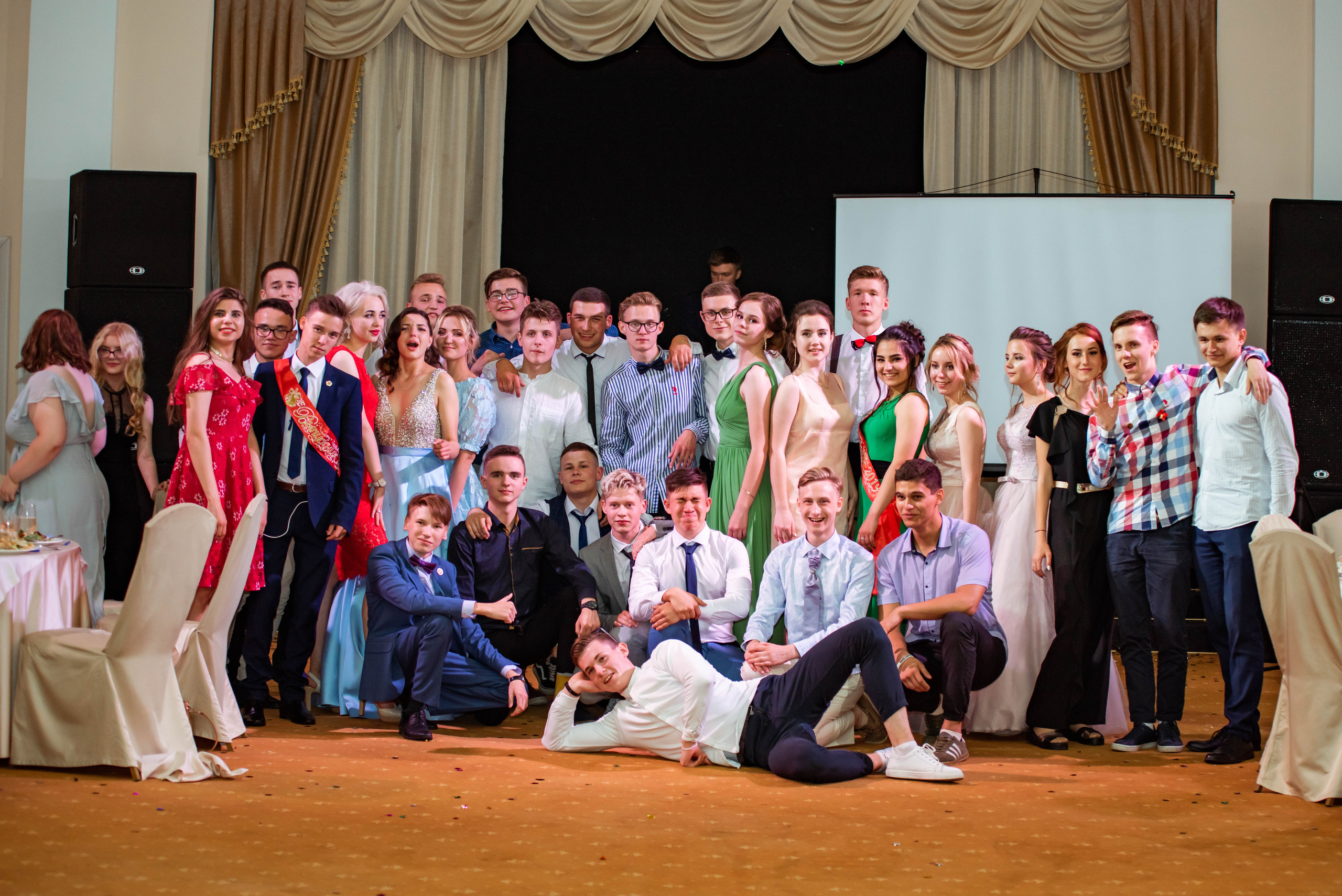 31 школа Выпускной 2019. Выпускные альбомы в Подольске Москве и МО