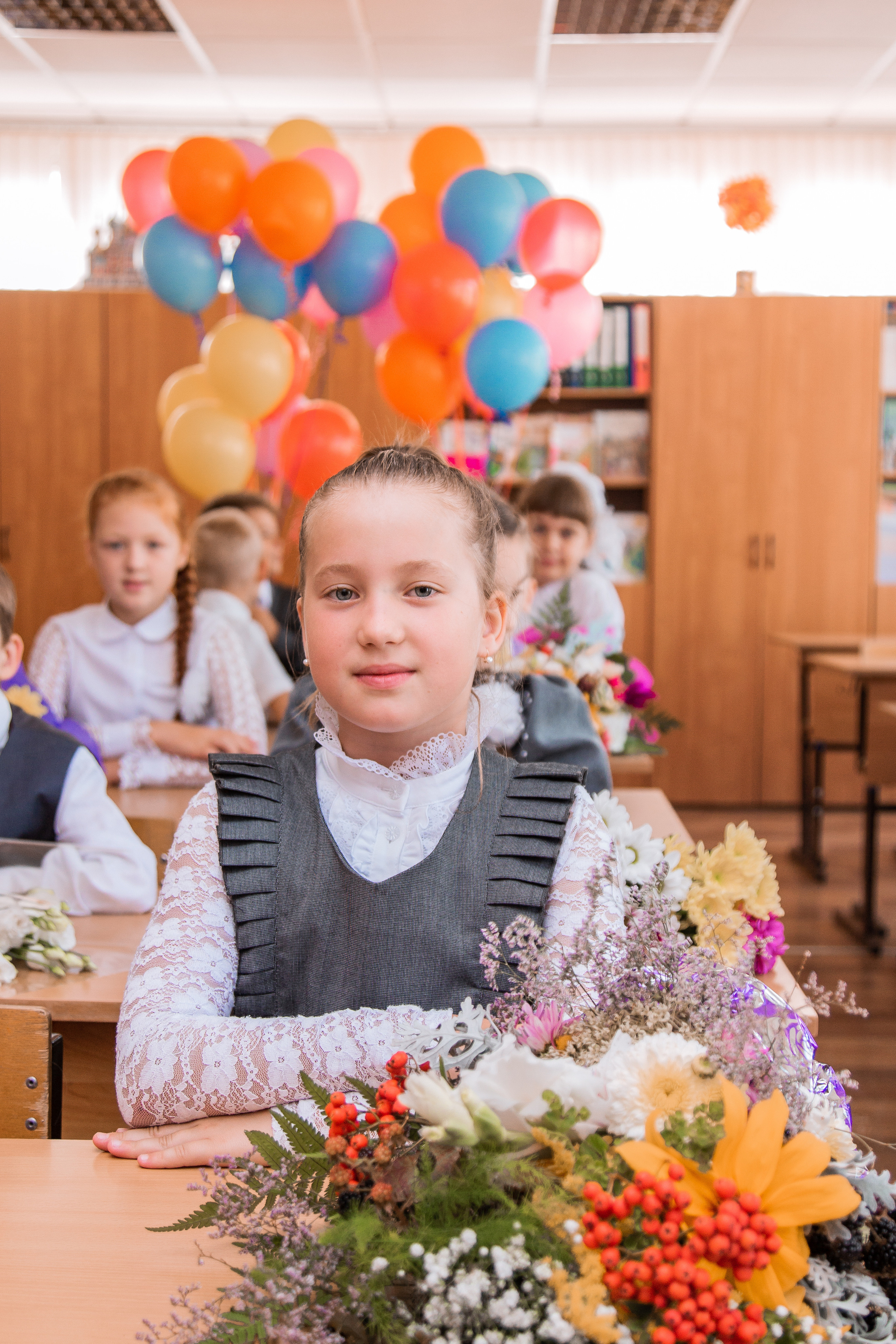 1 сентября для 4 класса. Выпускные альбомы в Подольске Москве и МО