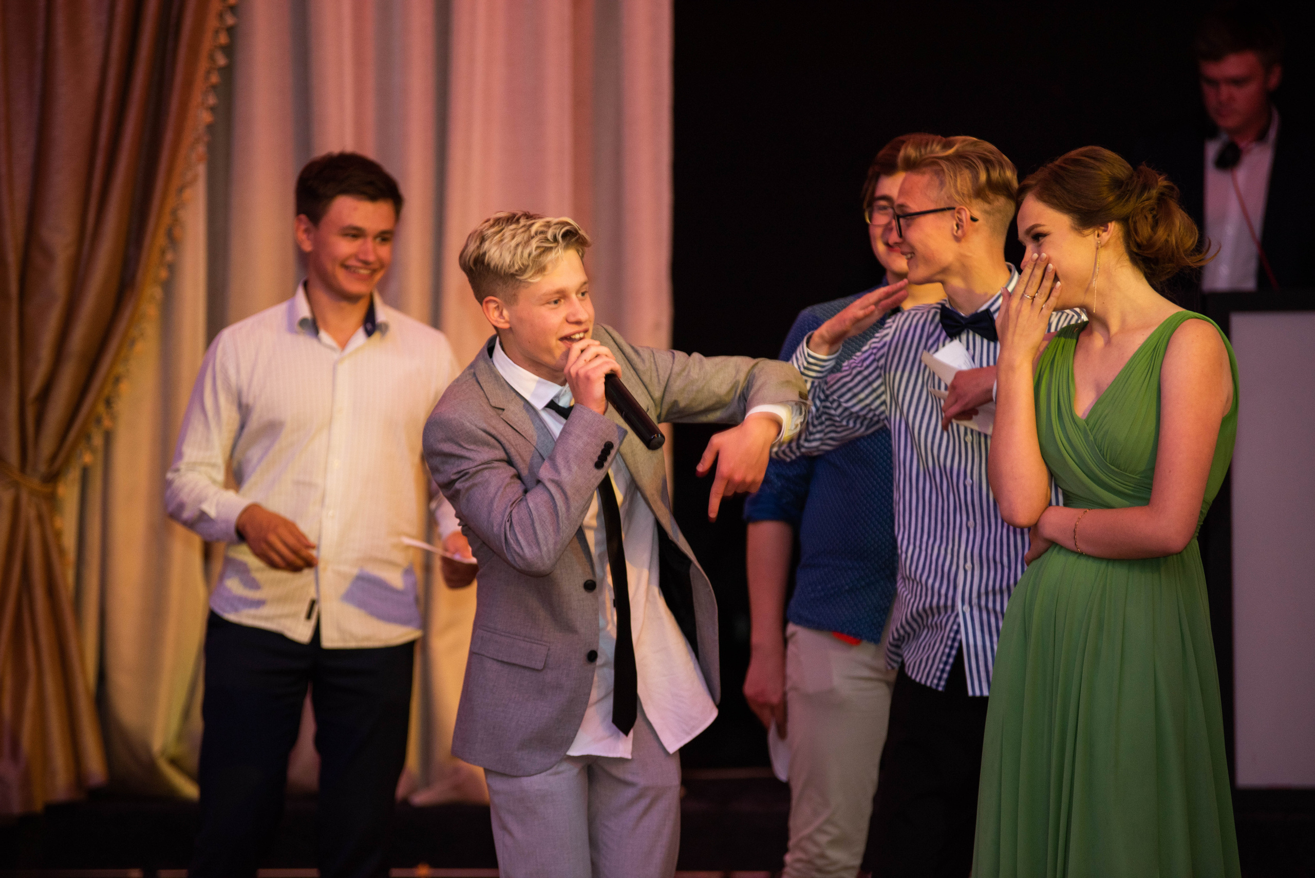 31 школа Выпускной 2019. Выпускные альбомы в Подольске Москве и МО