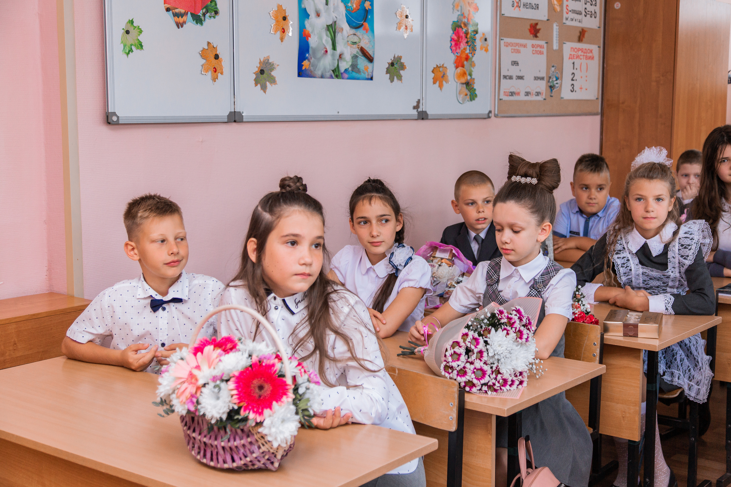 1 сентября для 4 класса. Выпускные альбомы в Подольске Москве и МО