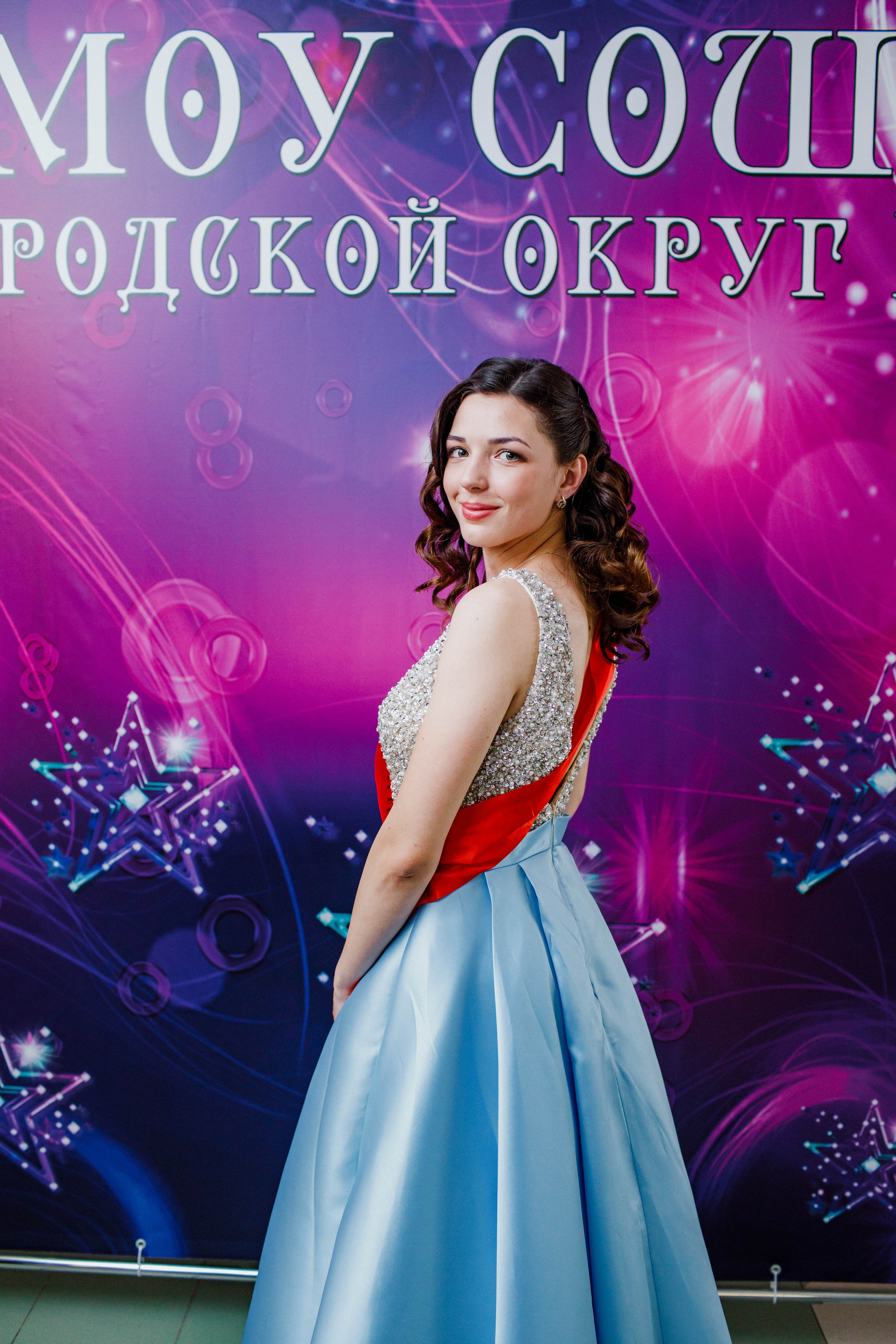 31 школа Выпускной 2019. Выпускные альбомы в Подольске Москве и МО