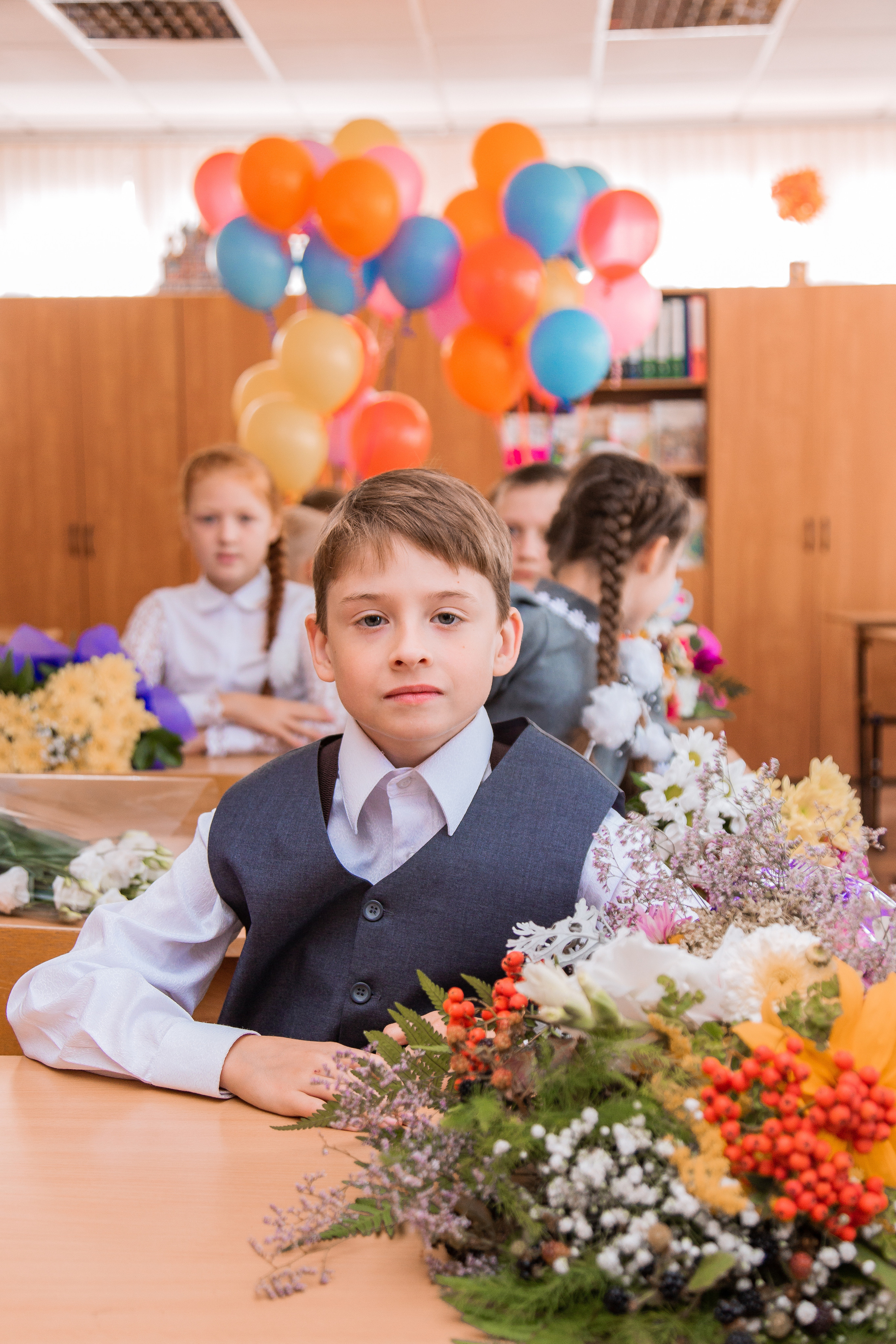1 сентября для 4 класса. Выпускные альбомы в Подольске Москве и МО
