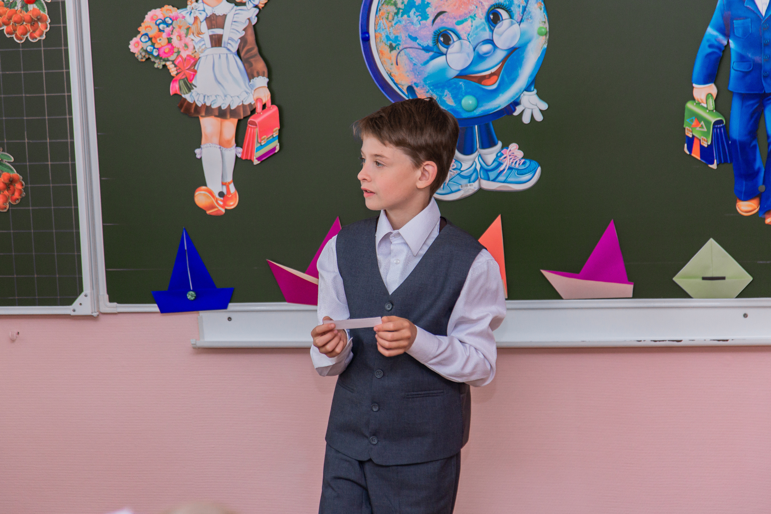 1 сентября для 4 класса. Выпускные альбомы в Подольске Москве и МО