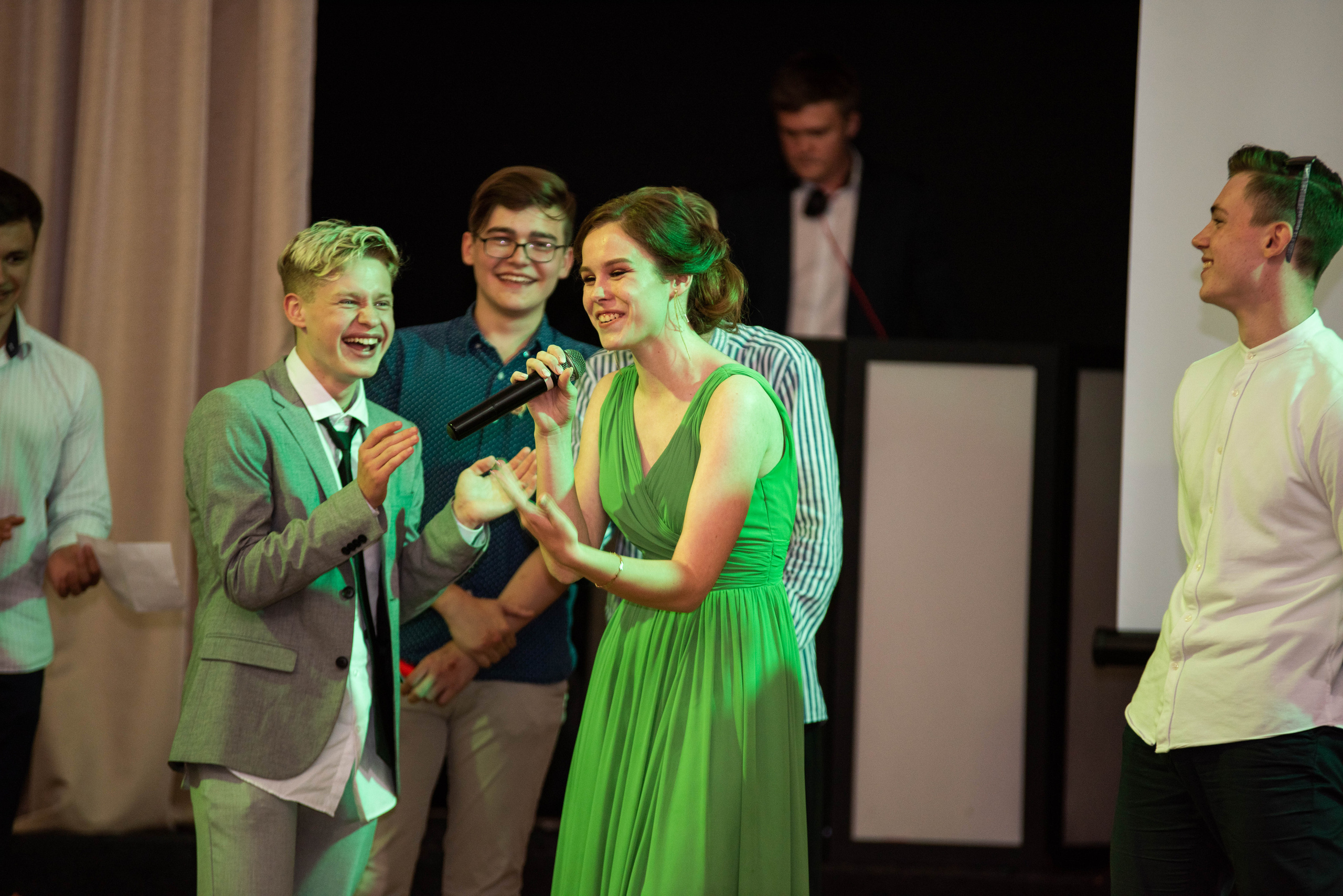 31 школа Выпускной 2019. Выпускные альбомы в Подольске Москве и МО