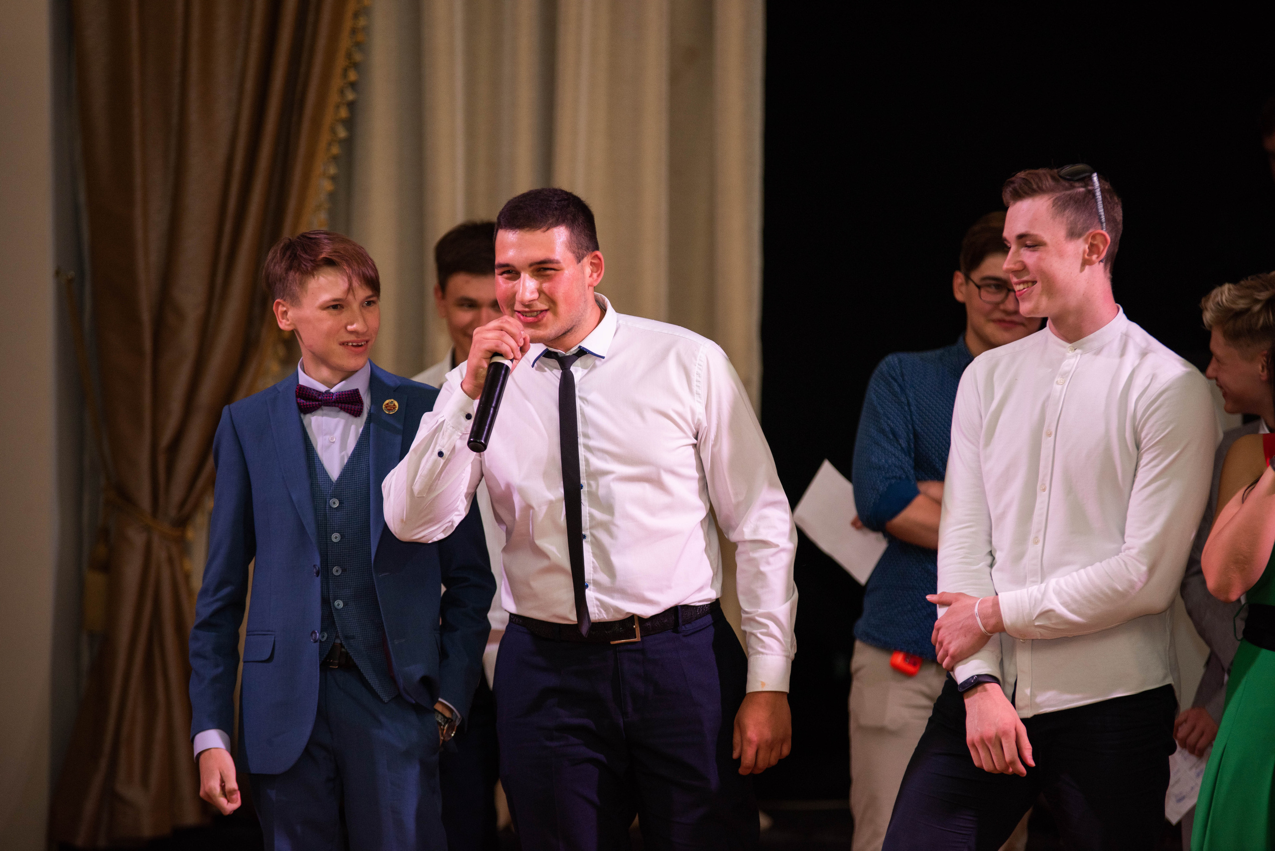 31 школа Выпускной 2019. Выпускные альбомы в Подольске Москве и МО