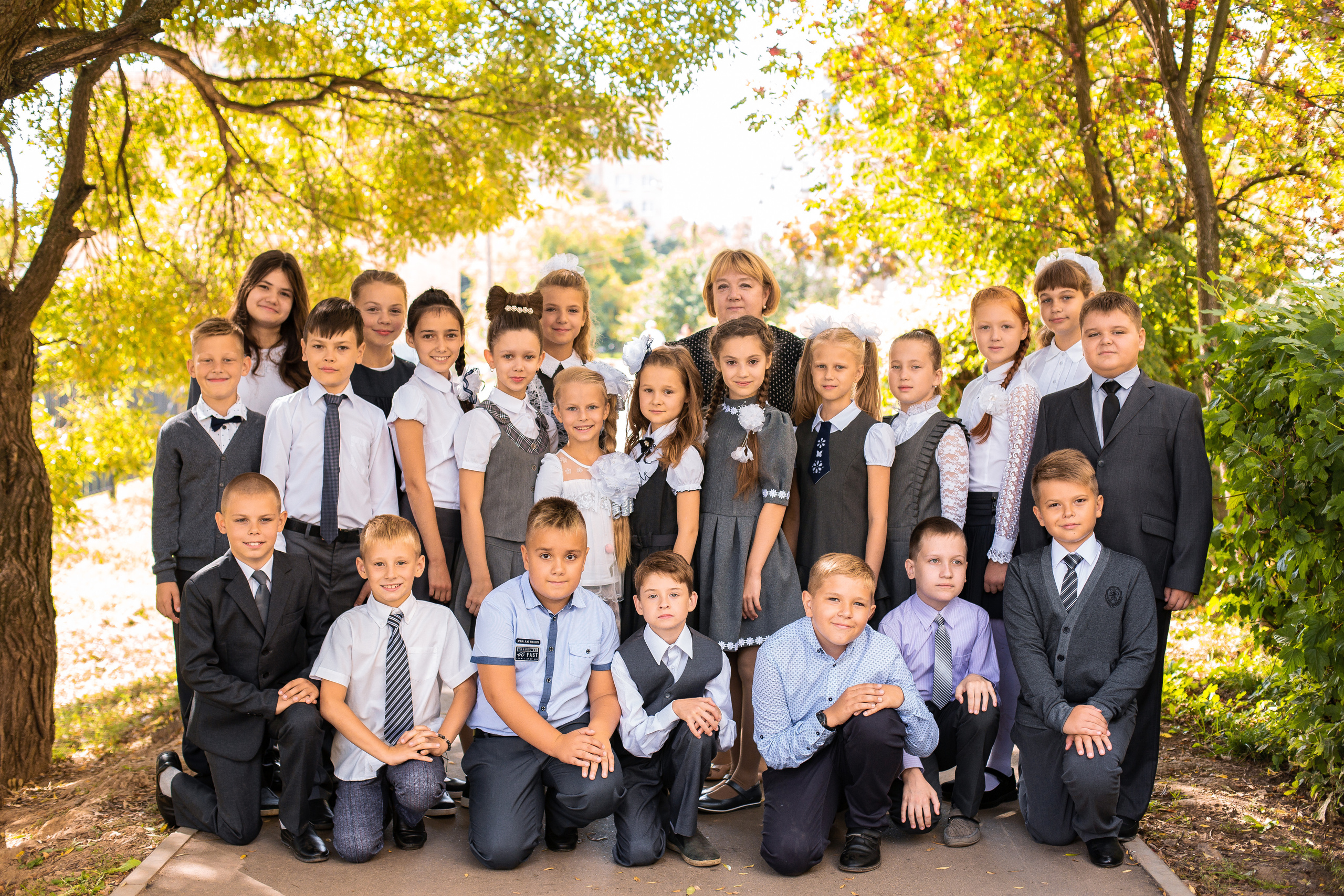 1 сентября для 4 класса. Выпускные альбомы в Подольске Москве и МО