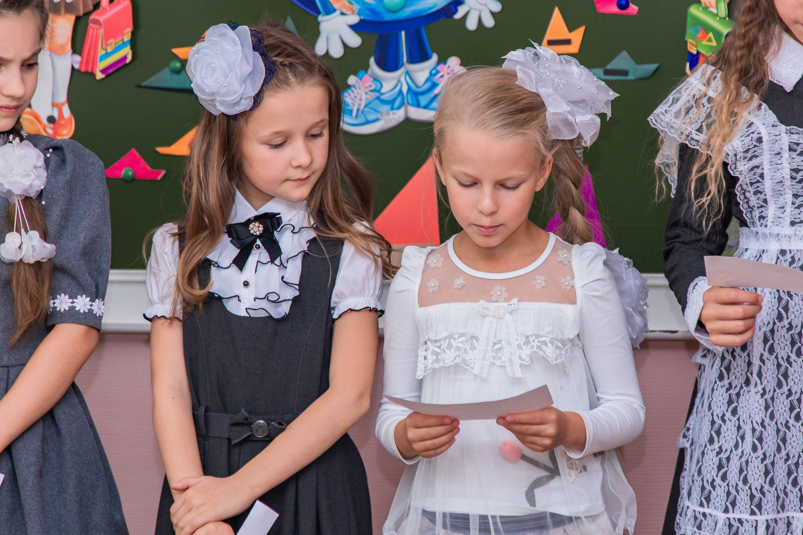 1 сентября для 4 класса. Выпускные альбомы в Подольске Москве и МО