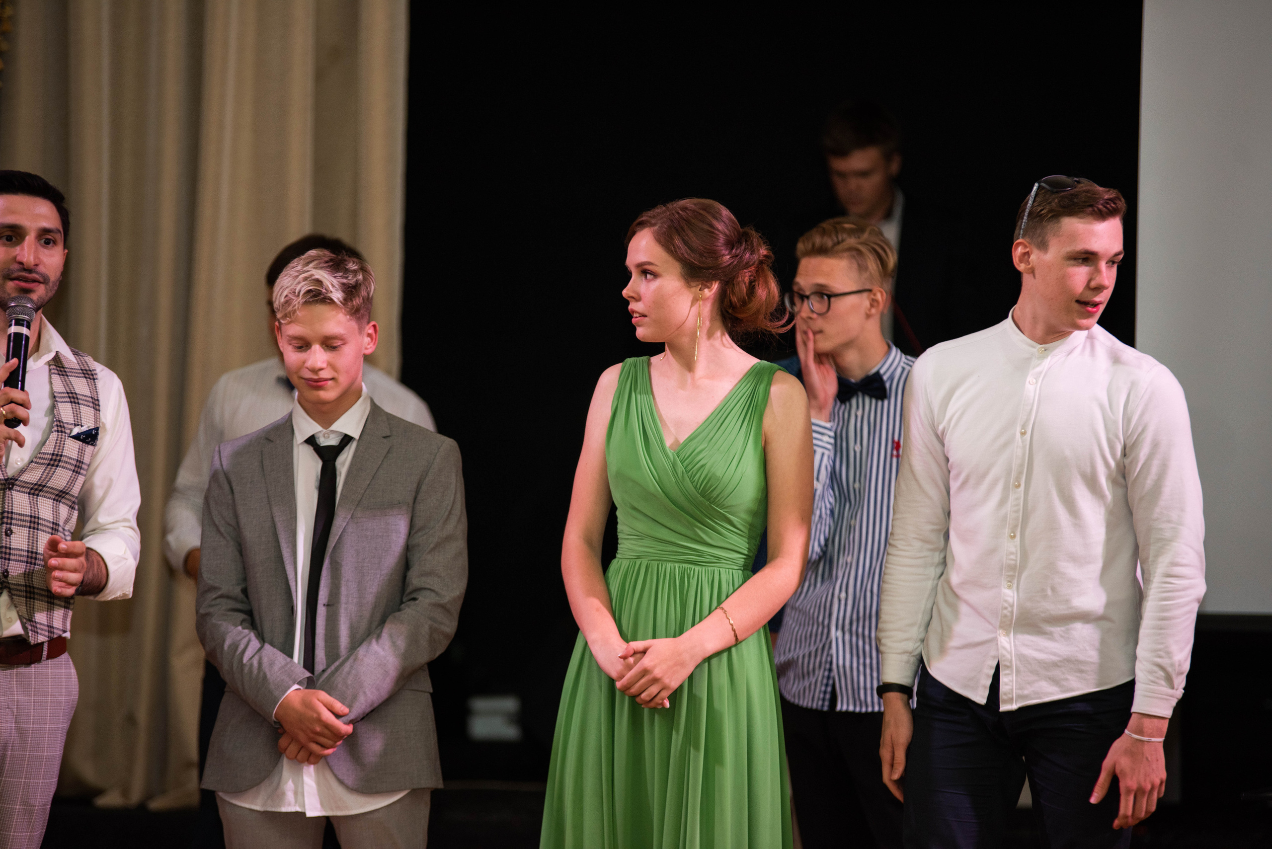 31 школа Выпускной 2019. Выпускные альбомы в Подольске Москве и МО