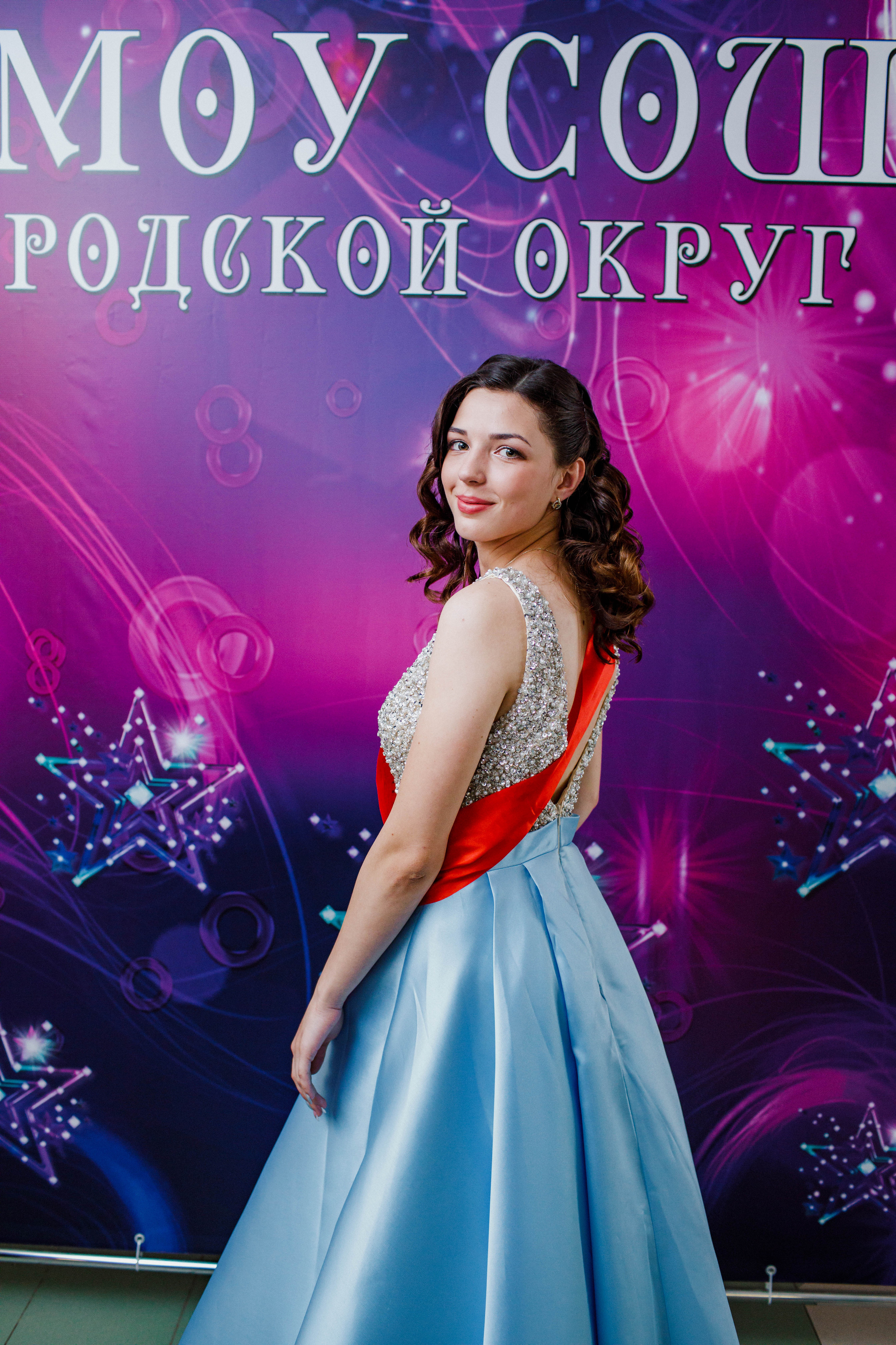 31 школа Выпускной 2019. Выпускные альбомы в Подольске Москве и МО