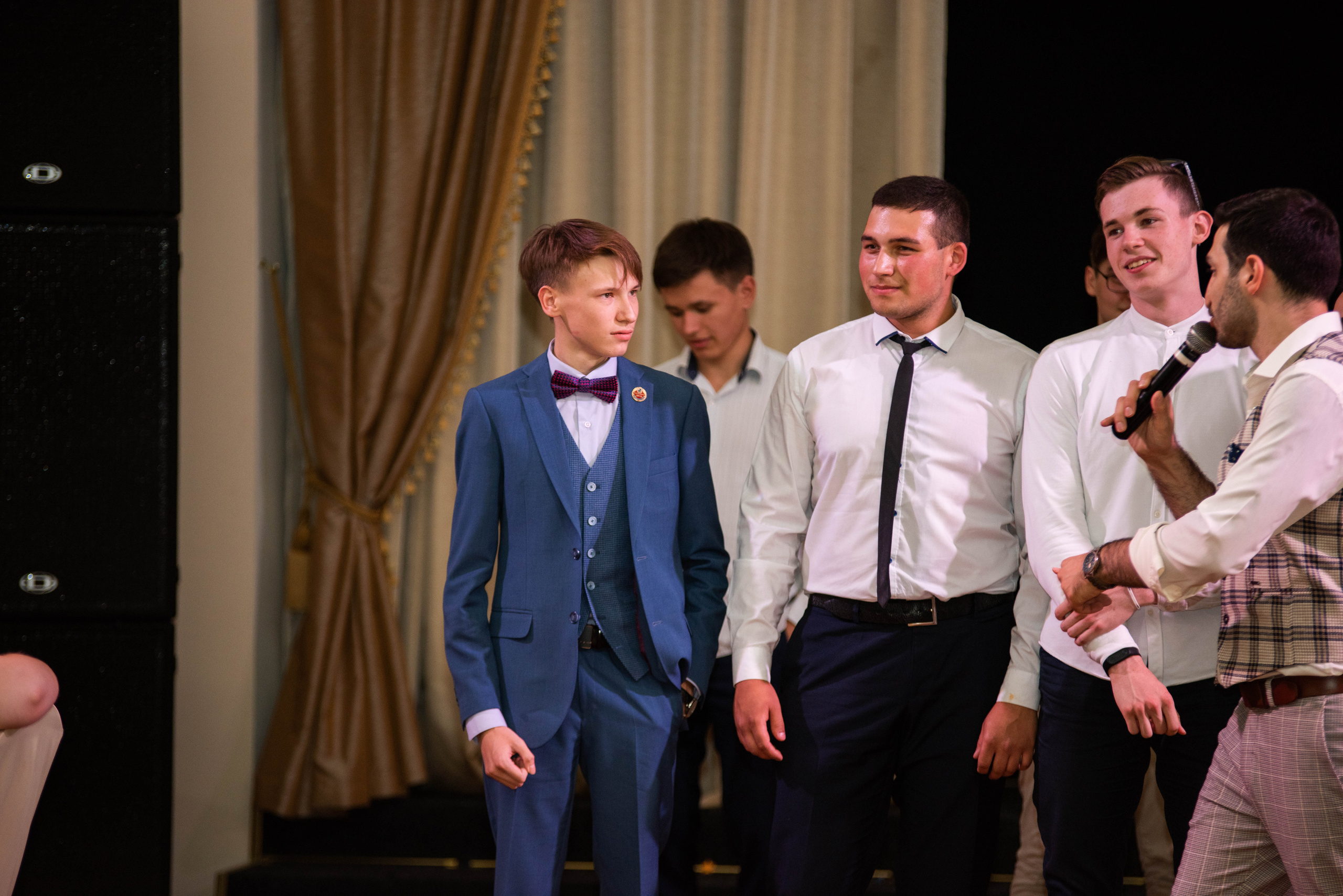 31 школа Выпускной 2019. Выпускные альбомы в Подольске Москве и МО