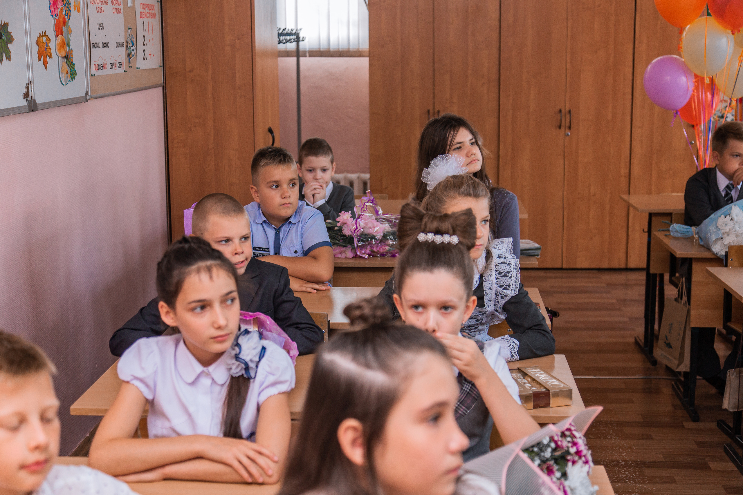 1 сентября для 4 класса. Выпускные альбомы в Подольске Москве и МО