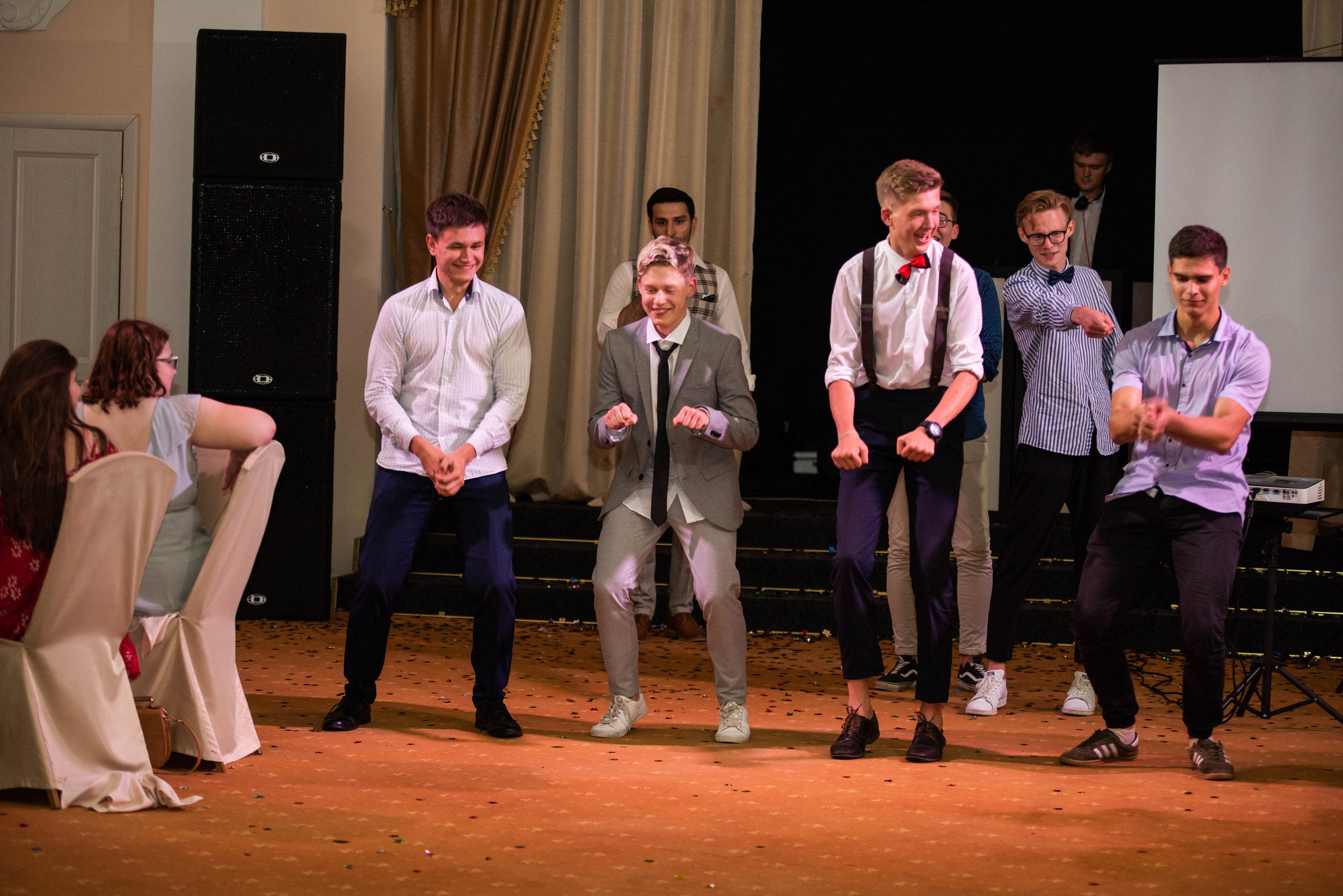 31 школа Выпускной 2019. Выпускные альбомы в Подольске Москве и МО