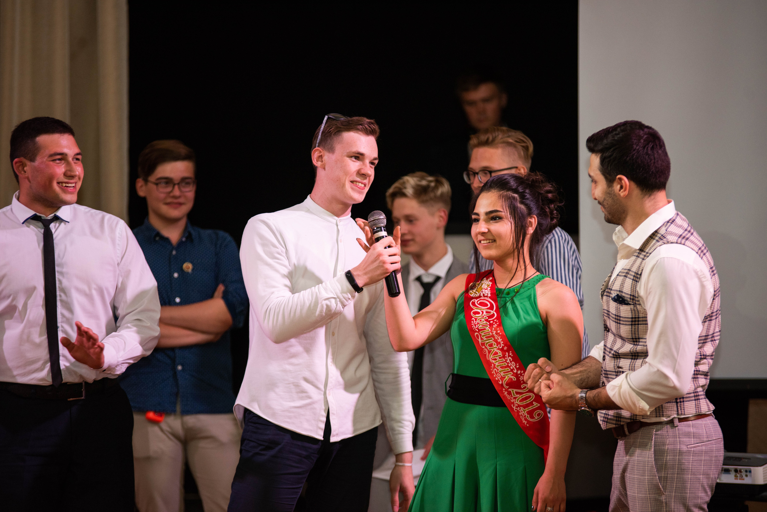 31 школа Выпускной 2019. Выпускные альбомы в Подольске Москве и МО