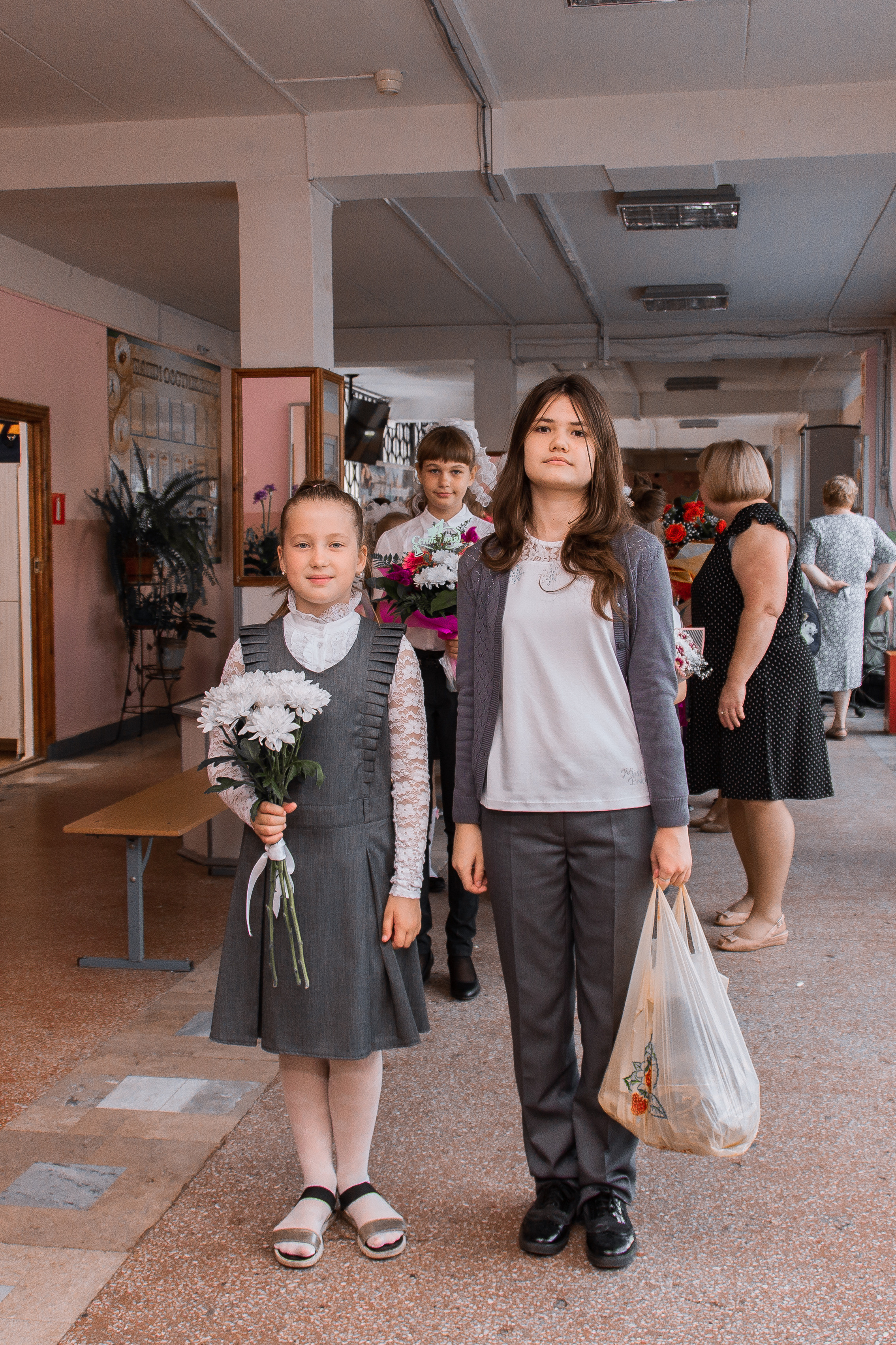 1 сентября для 4 класса. Выпускные альбомы в Подольске Москве и МО