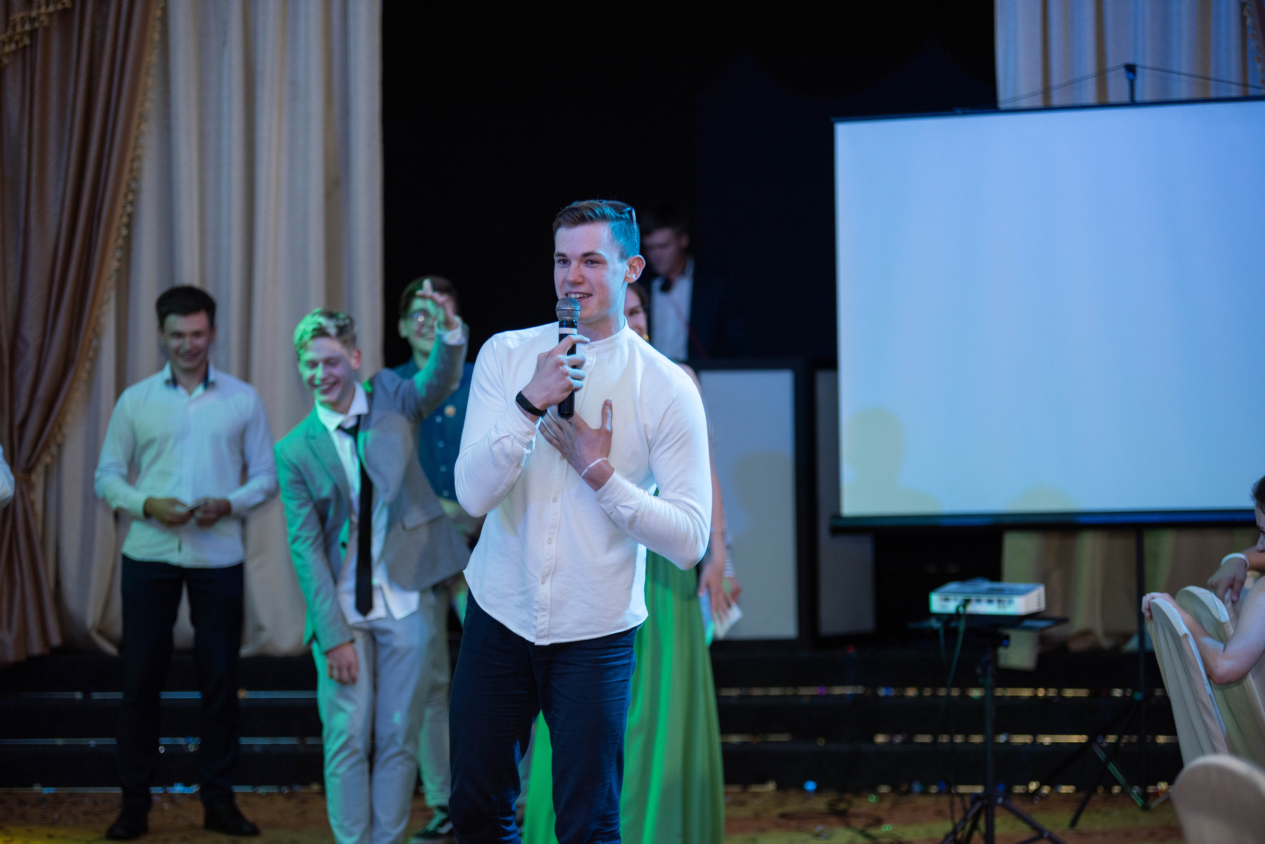 31 школа Выпускной 2019. Выпускные альбомы в Подольске Москве и МО