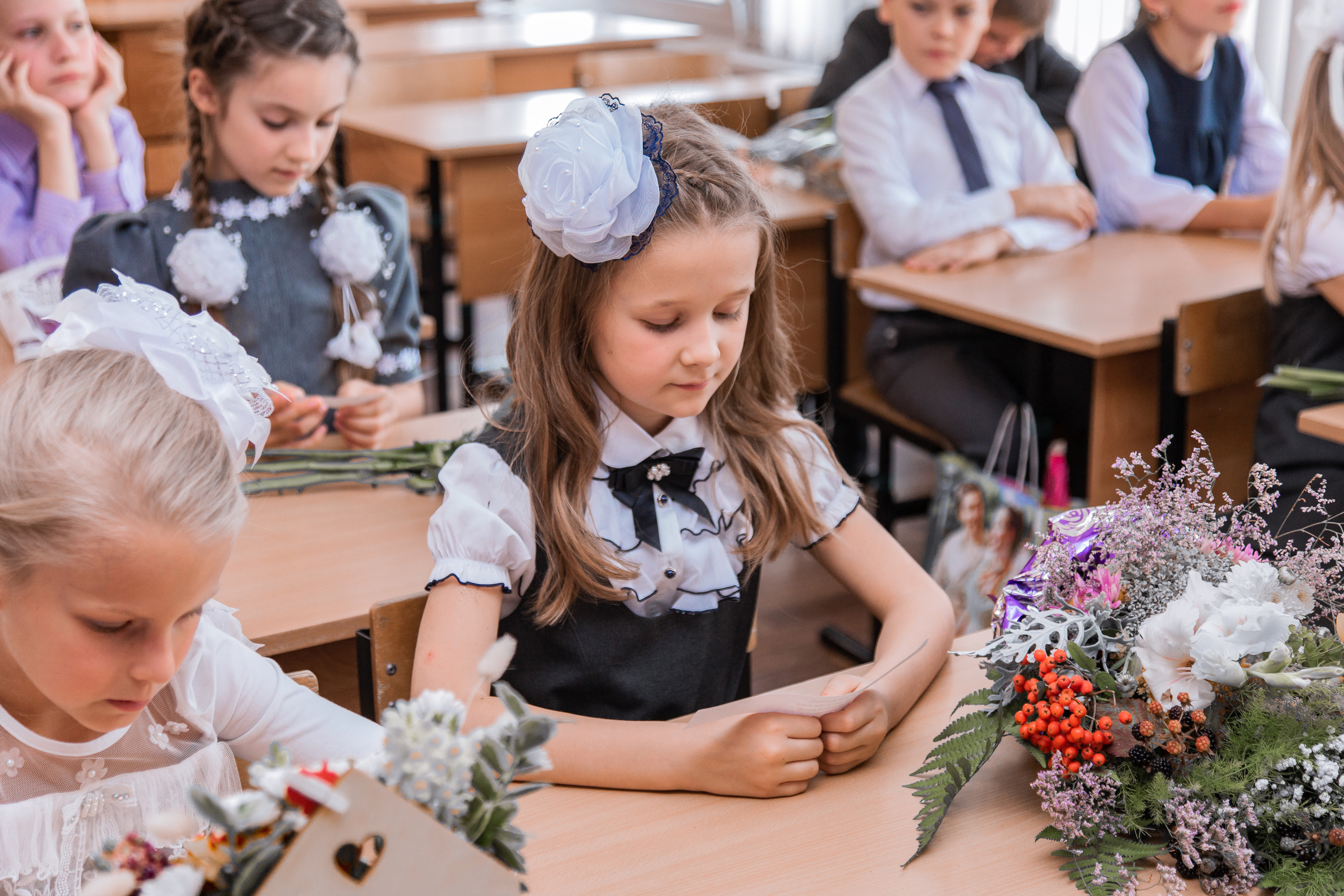 1 сентября для 4 класса. Выпускные альбомы в Подольске Москве и МО
