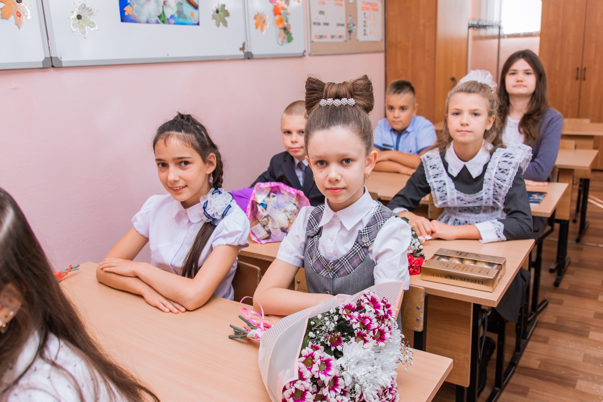 1 сентября для 4 класса. Выпускные альбомы в Подольске Москве и МО