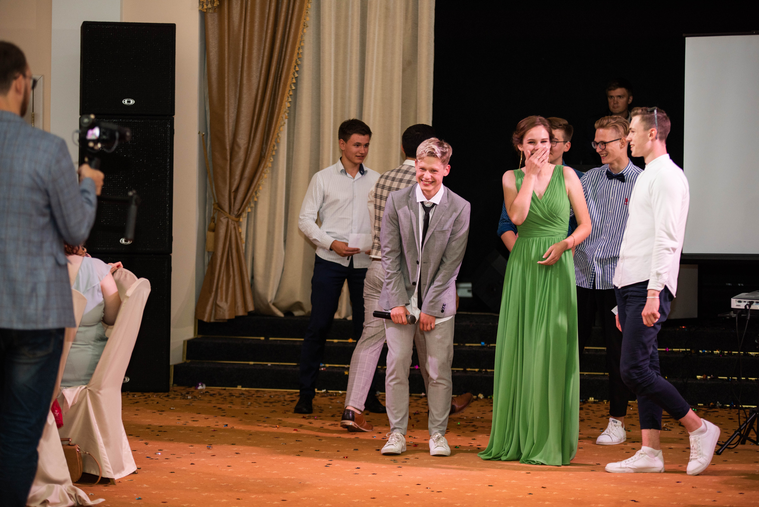 31 школа Выпускной 2019. Выпускные альбомы в Подольске Москве и МО