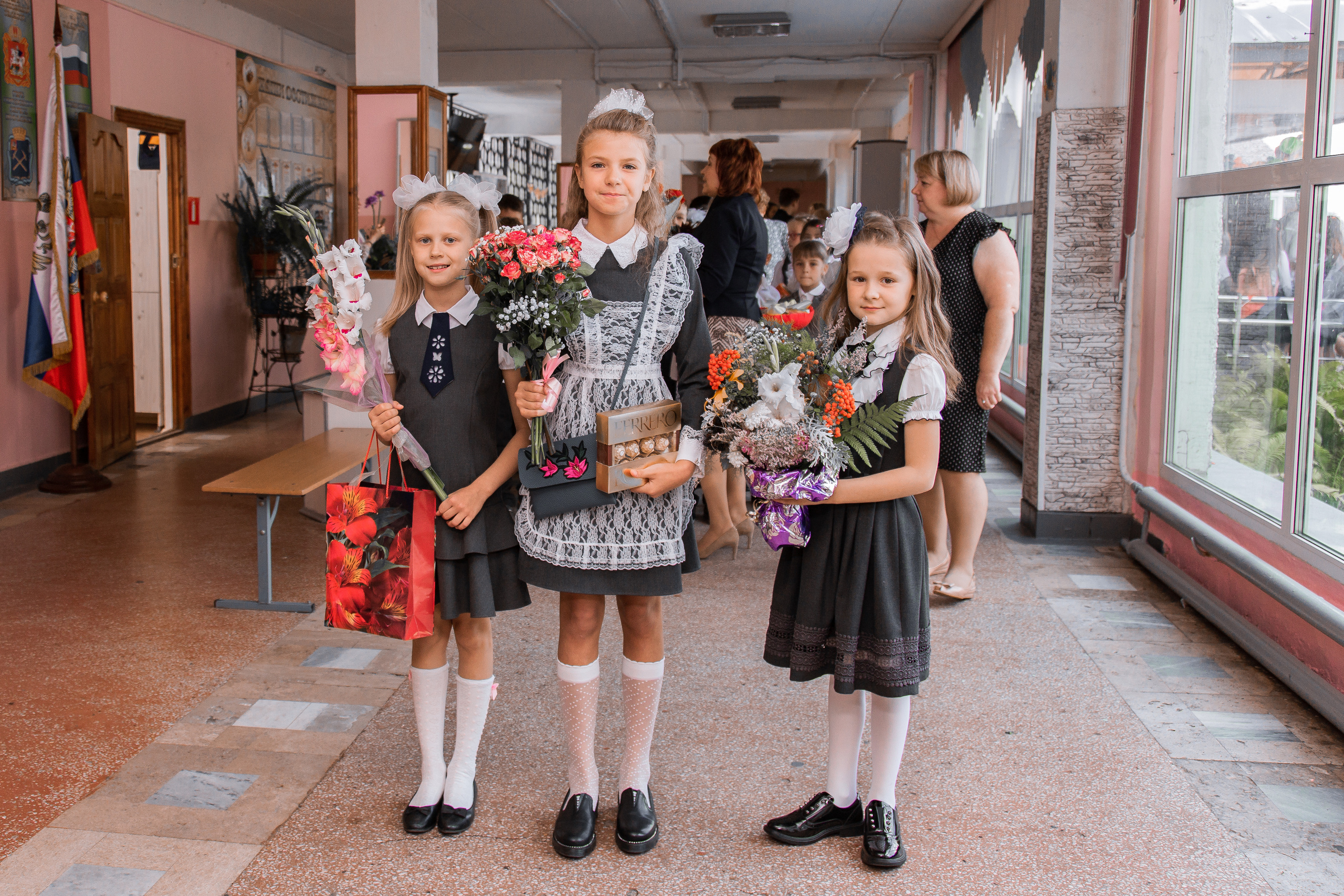 1 сентября для 4 класса. Выпускные альбомы в Подольске Москве и МО