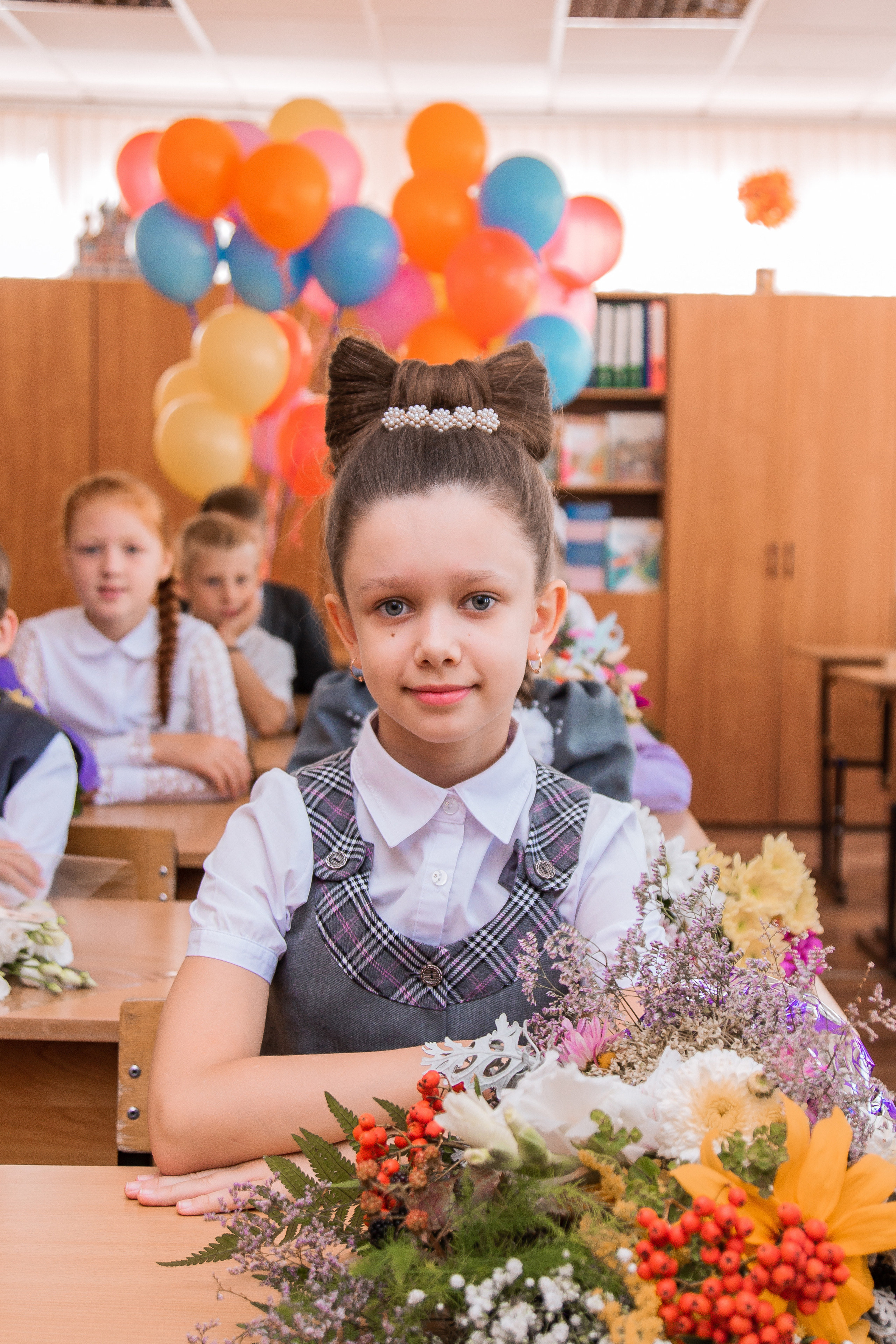 1 сентября для 4 класса. Выпускные альбомы в Подольске Москве и МО