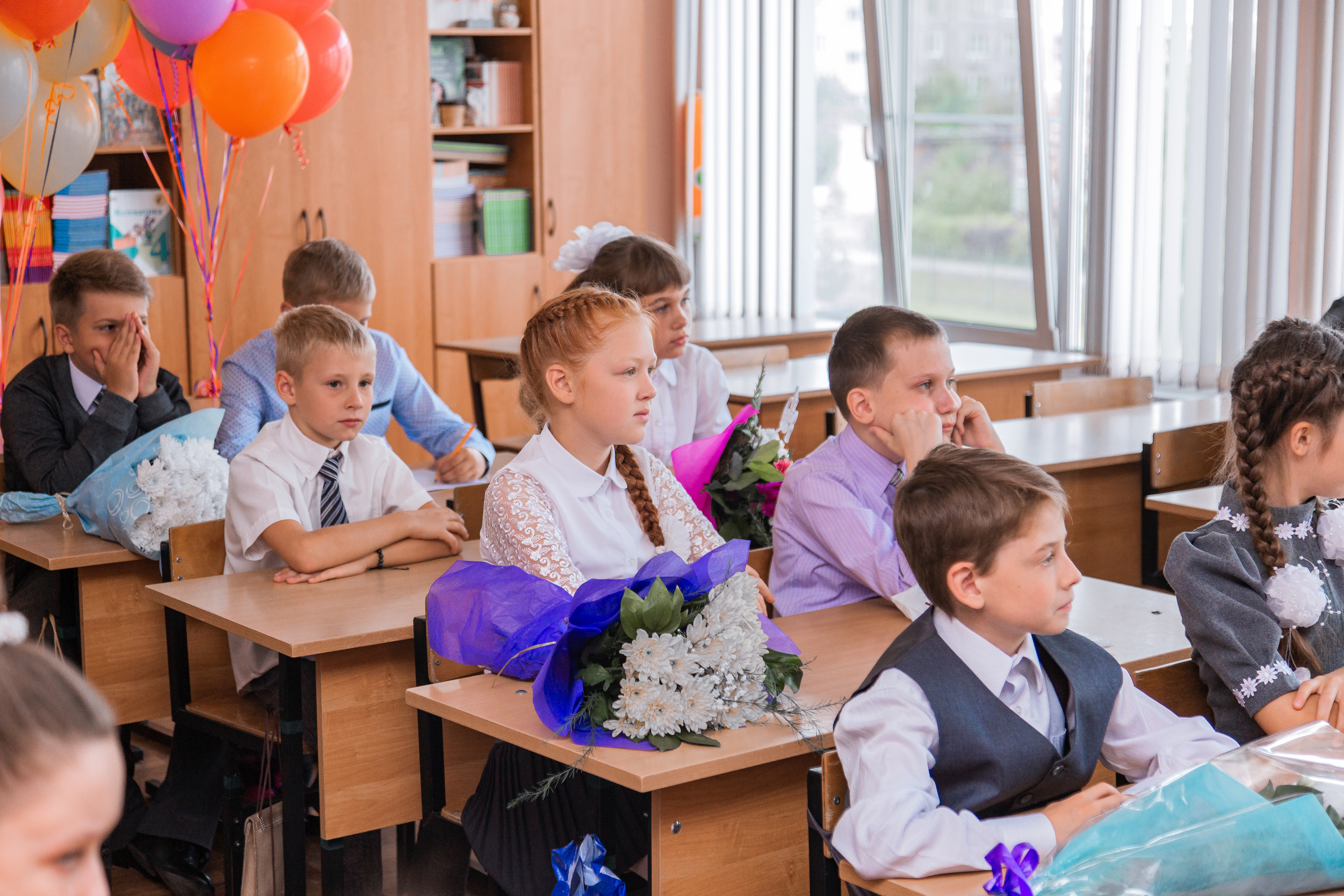 1 сентября для 4 класса. Выпускные альбомы в Подольске Москве и МО