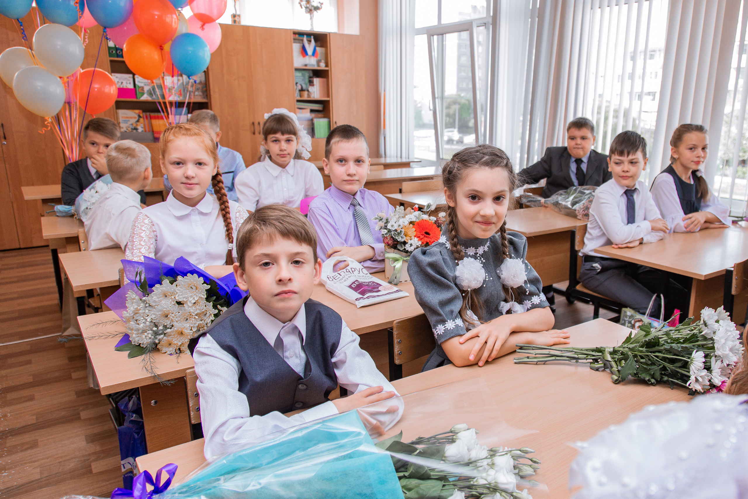 1 сентября для 4 класса. Выпускные альбомы в Подольске Москве и МО