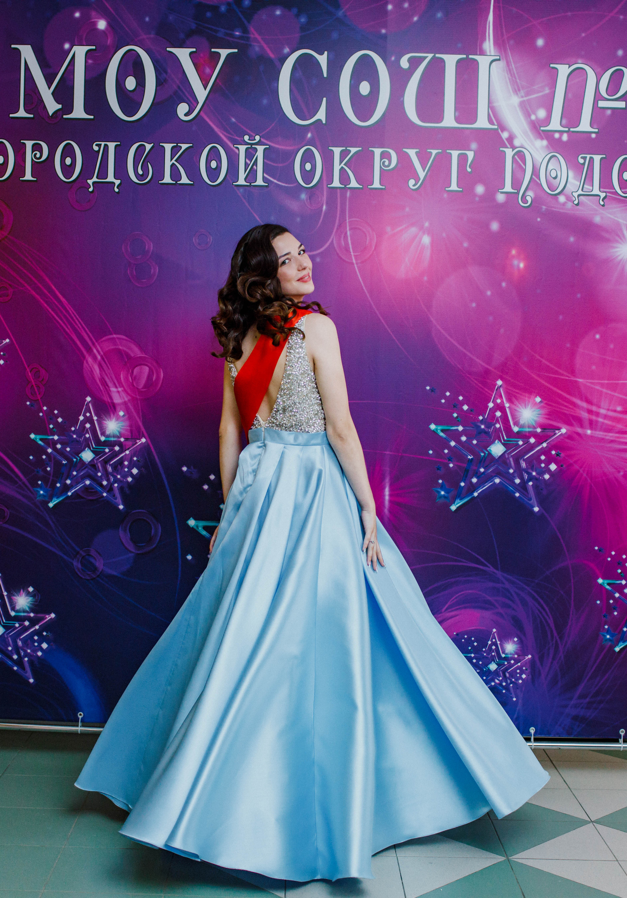 31 школа Выпускной 2019. Выпускные альбомы в Подольске Москве и МО